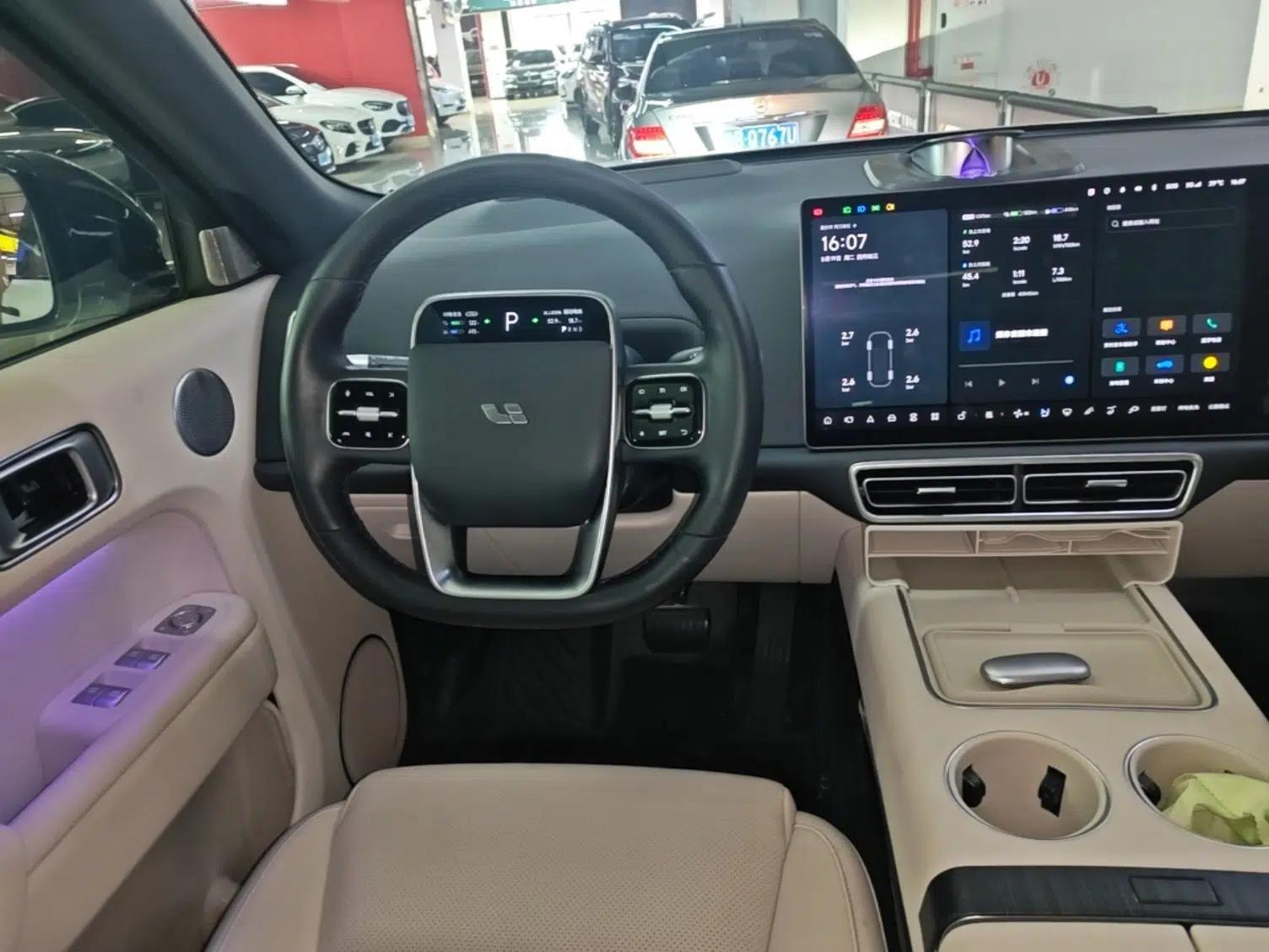 Li Auto L9 2022 Max model — миниатюра 14
