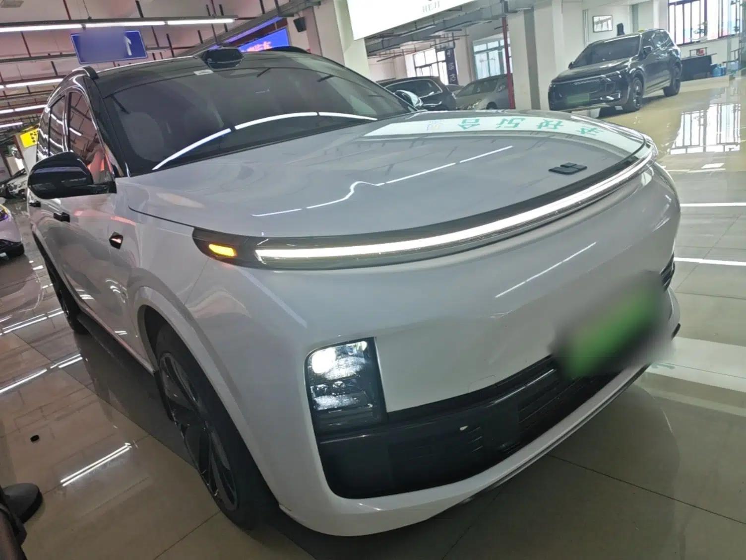 Li Auto L9 2022 Max model — миниатюра 3