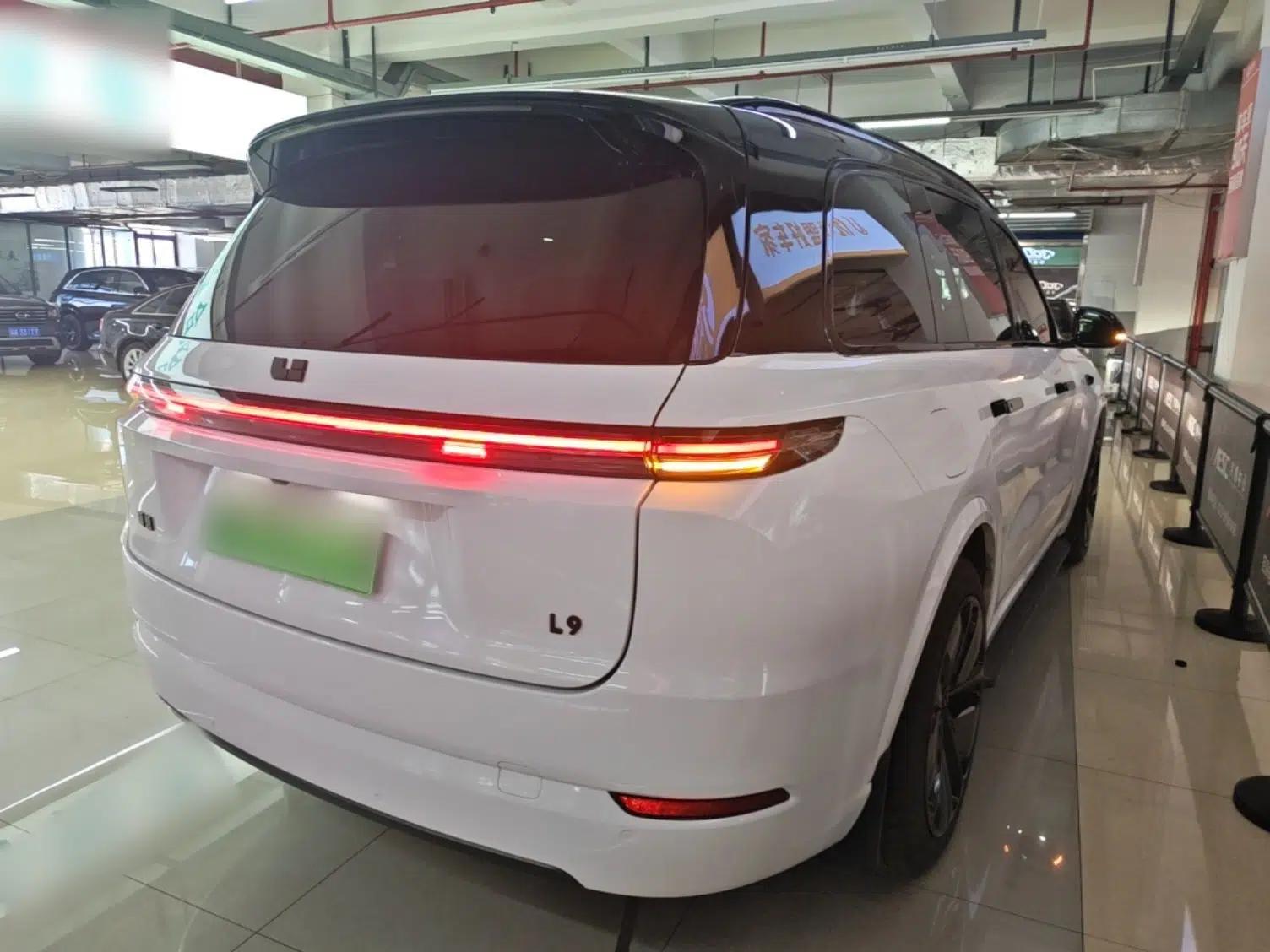 Li Auto L9 2022 Max model — миниатюра 6