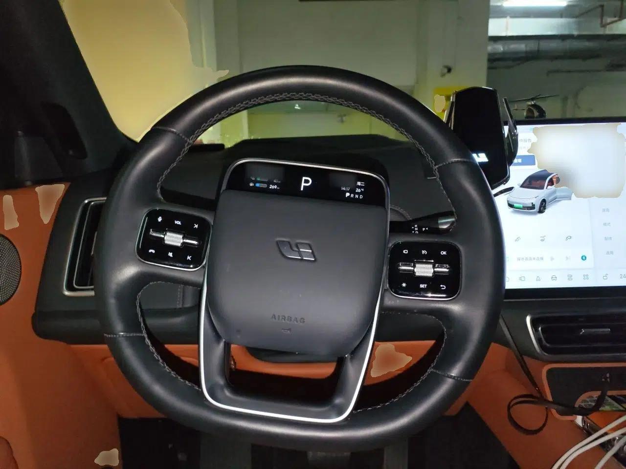 Li Auto L9 2023 Pro Model — миниатюра 11