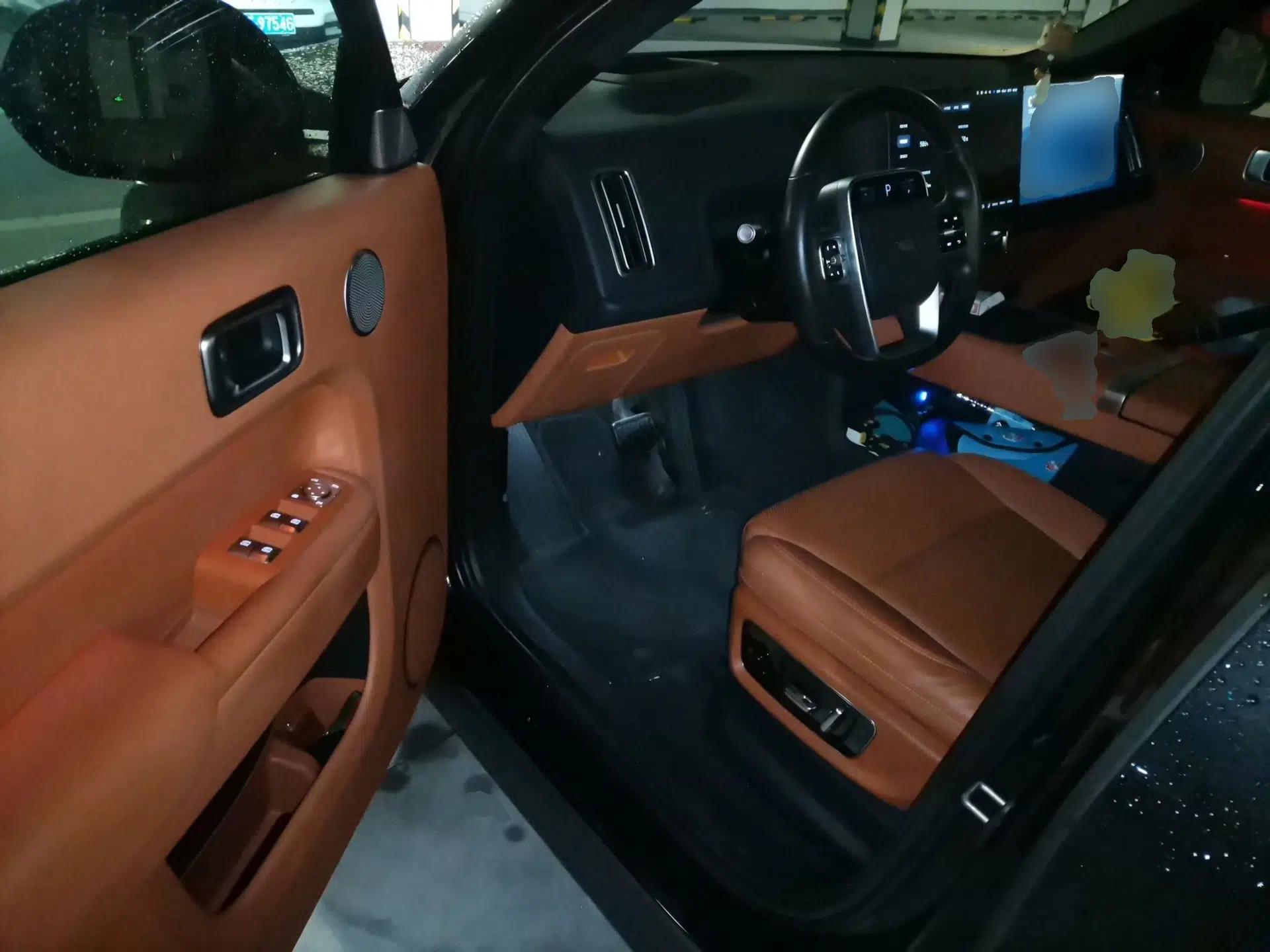 Li Auto L9 2022 Max model — миниатюра 17