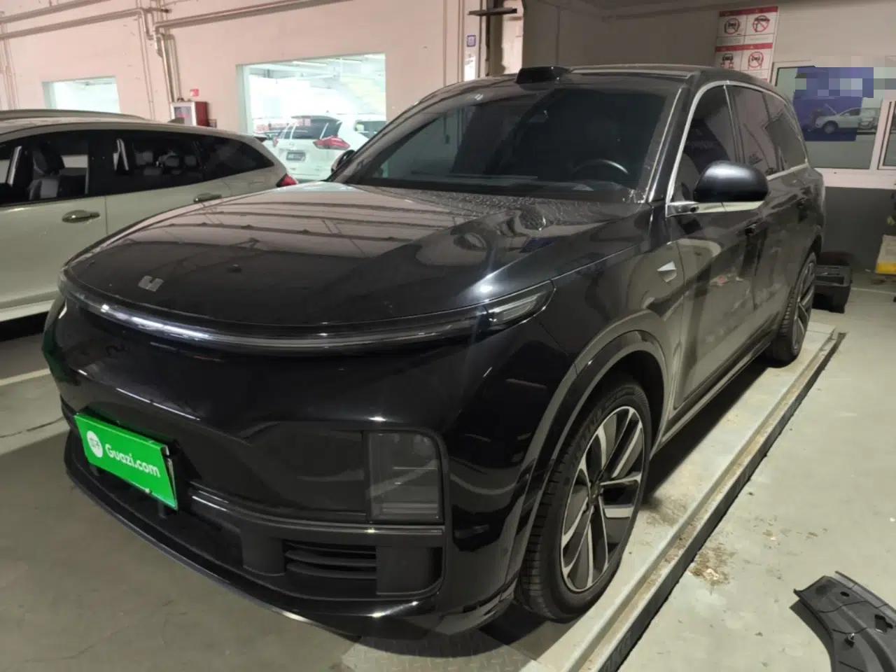 Li Auto L9 2022 Max model — миниатюра 1