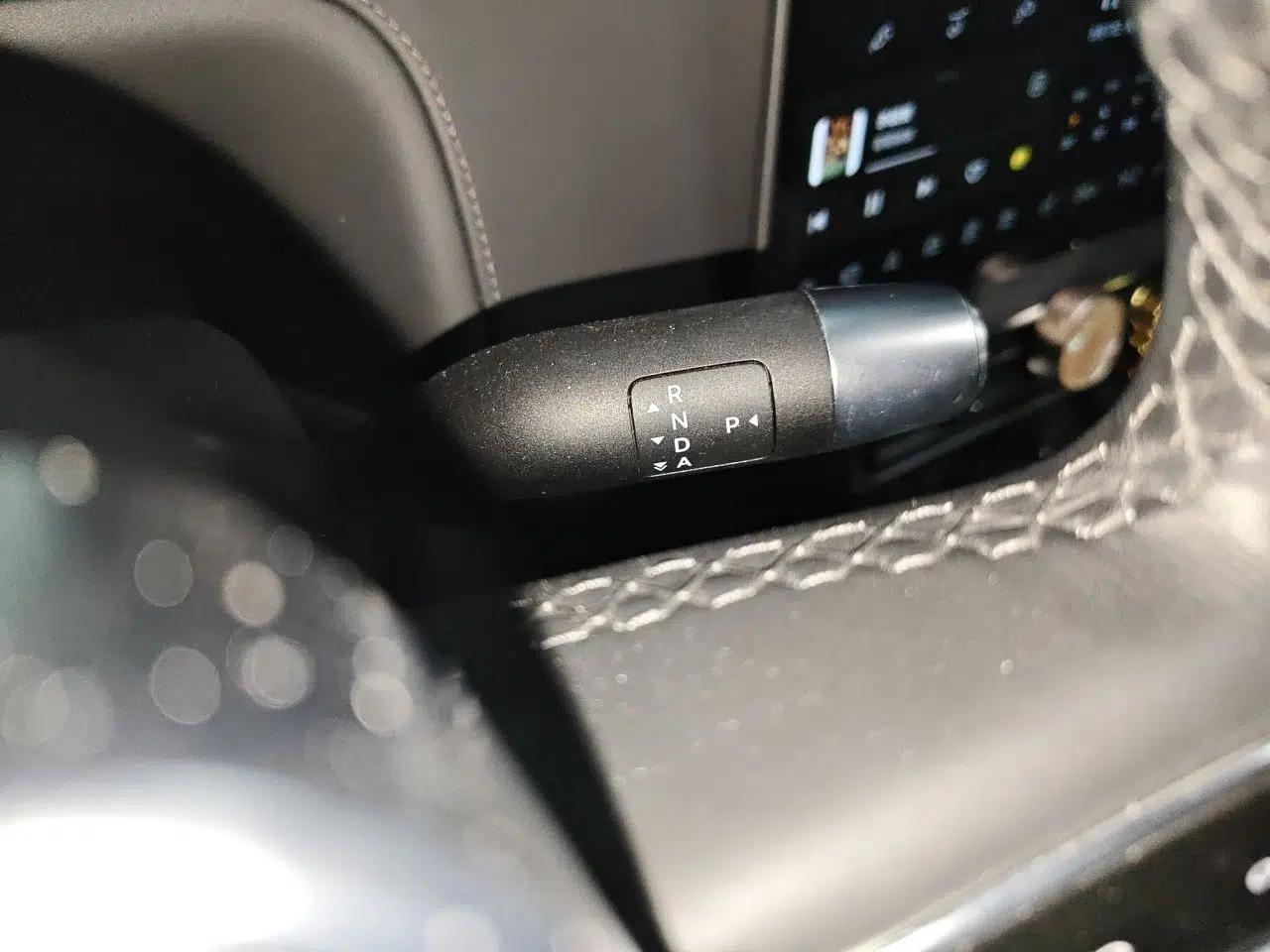Li Auto L9 2022 Max model — миниатюра 15