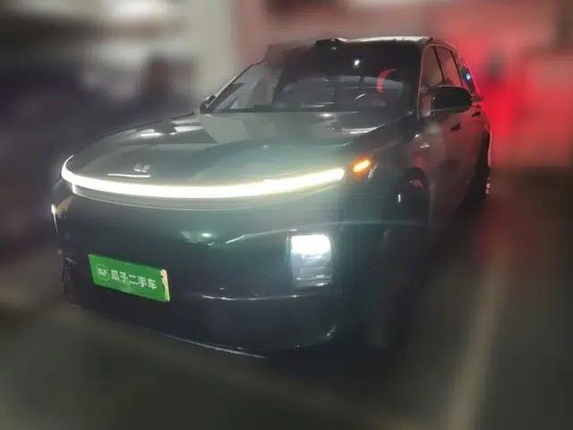 Li Auto L9 2022 Max model