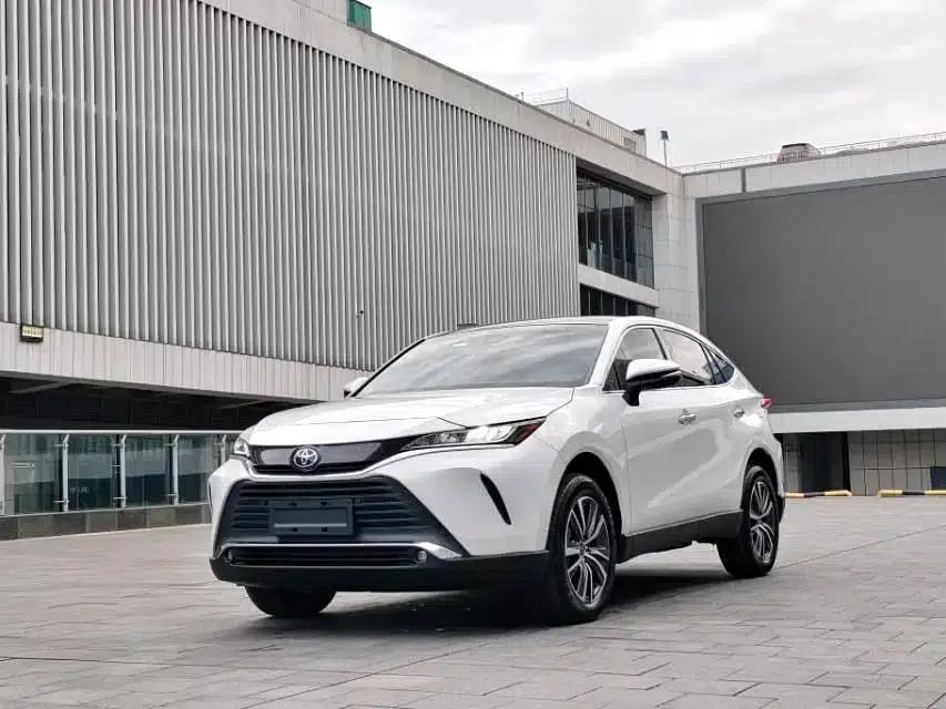 HARRIER 2023 2.0L CVT 2WD Luxury Edition — миниатюра 1