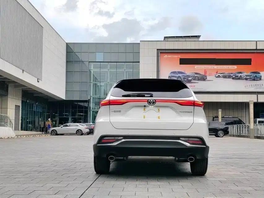 HARRIER 2023 2.0L CVT 2WD Luxury Edition — миниатюра 8