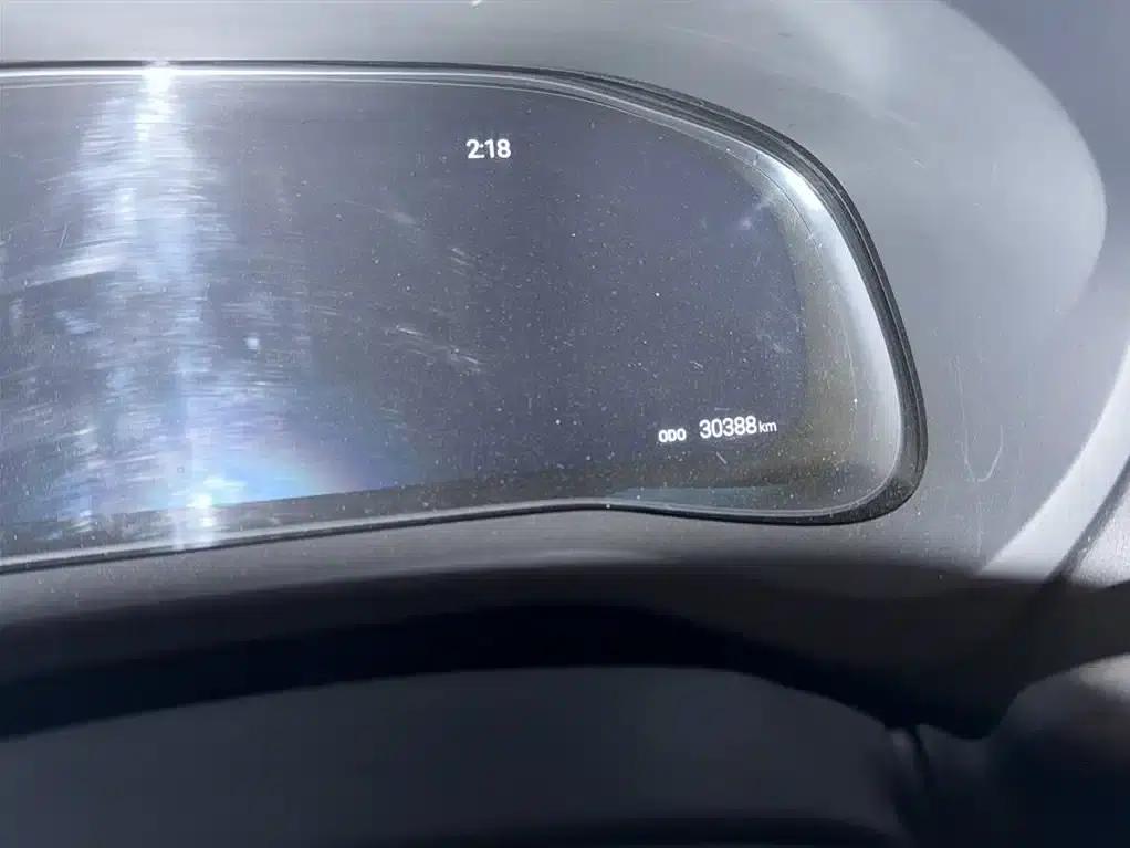 HARRIER 2022 Hybrid 2.5L CVT 4WD Flagship Edition — миниатюра 12