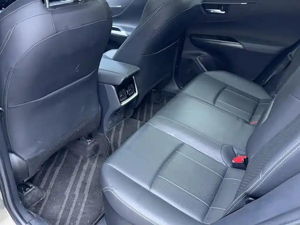 HARRIER 2022 Hybrid 2.5L CVT 4WD Flagship Edition — миниатюра 10