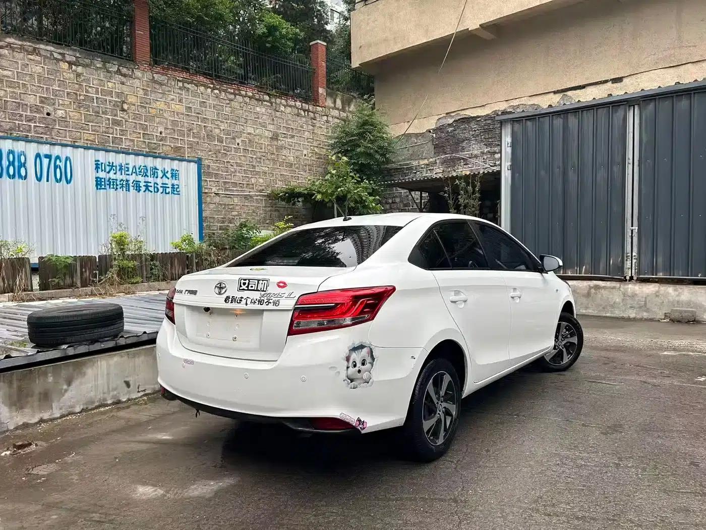YARiS L 2020 1.5L CVT Leading Edition — миниатюра 8