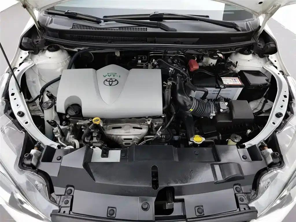 YARiS L 2017 1.5E CVT Dynamic Edition — миниатюра 6