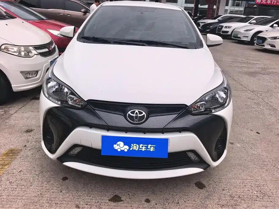 YARiS L 2022 1.5L CVT Leading PLUS Edition — миниатюра 2