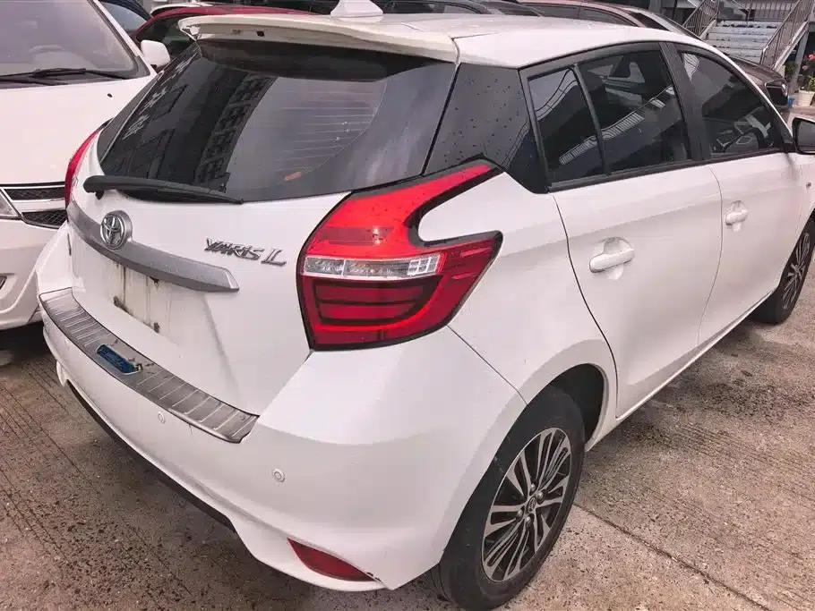 YARiS L 2022 1.5L CVT Leading PLUS Edition — миниатюра 3