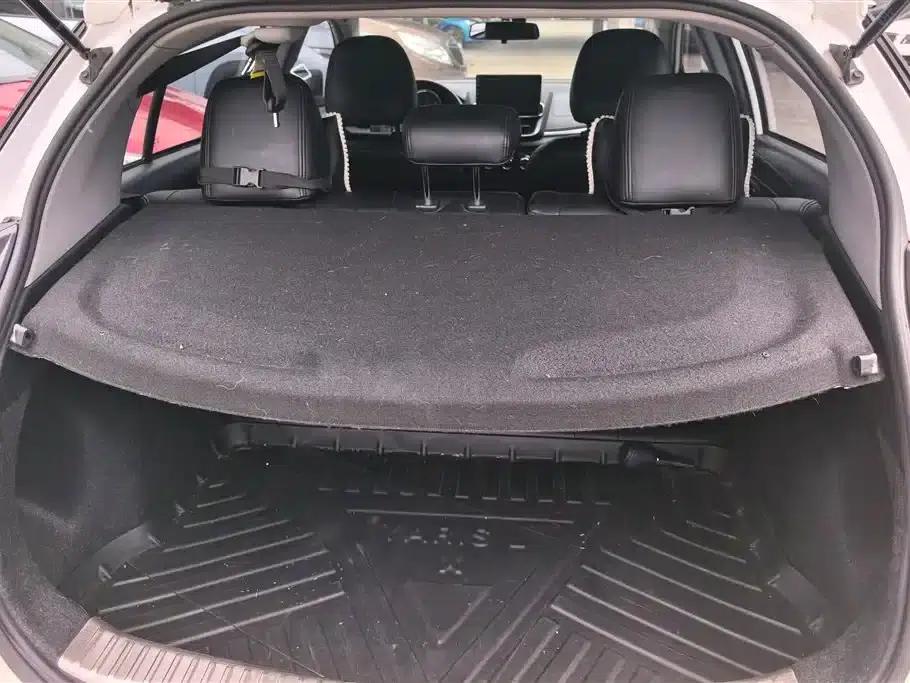 YARiS L 2022 1.5L CVT Leading PLUS Edition — миниатюра 4