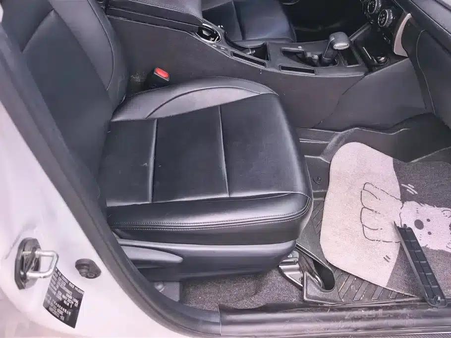 YARiS L 2022 1.5L CVT Leading PLUS Edition — миниатюра 8