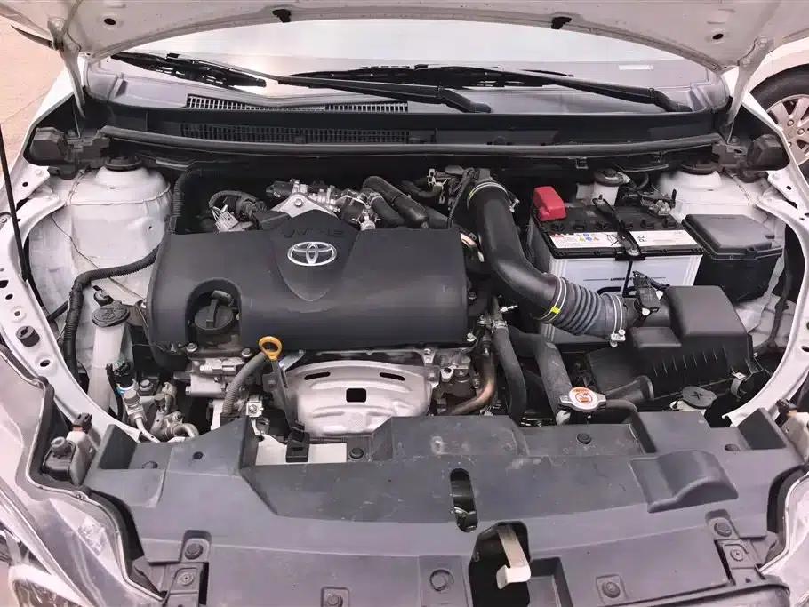 YARiS L 2022 1.5L CVT Leading PLUS Edition — миниатюра 10