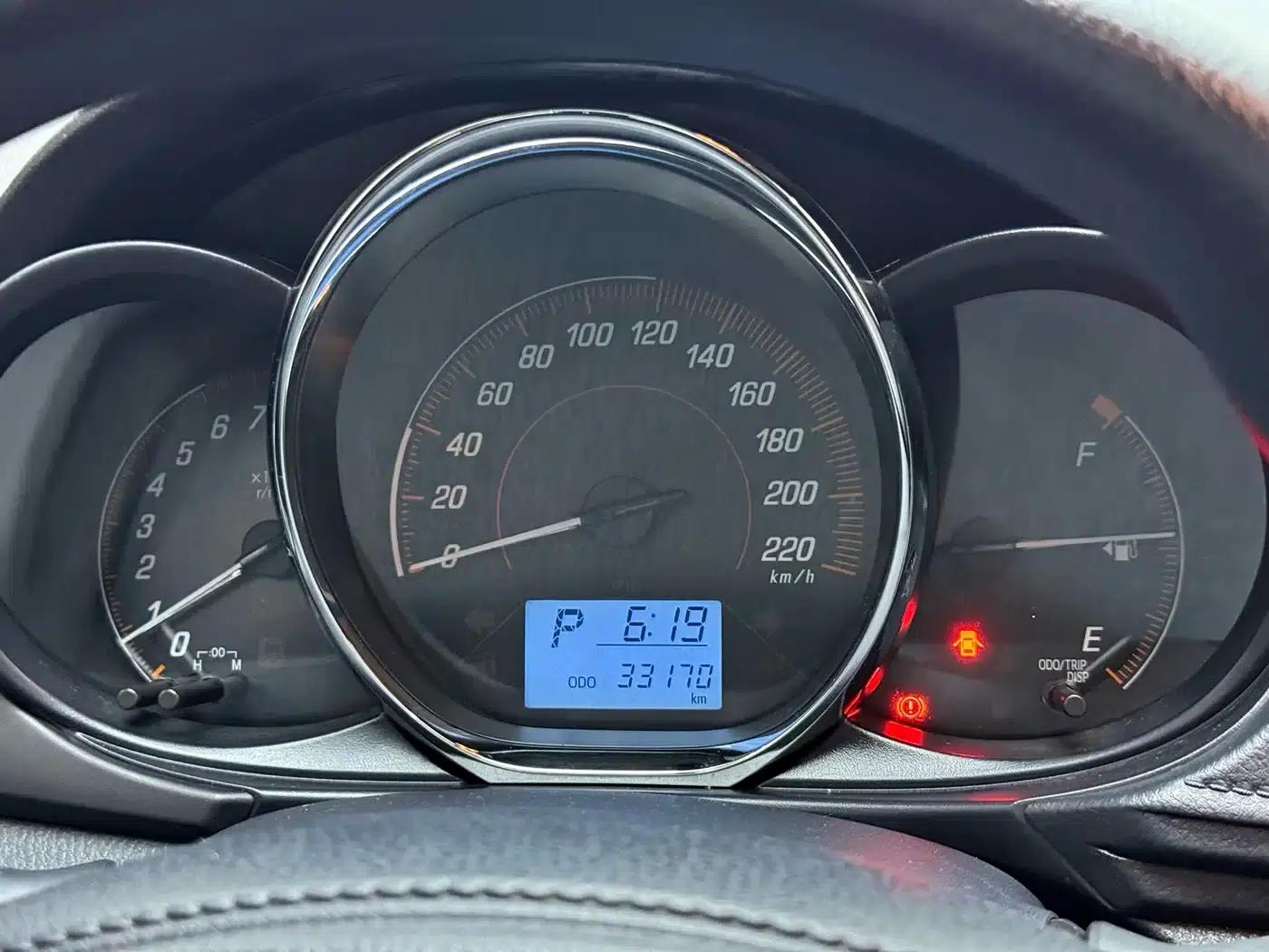 YARiS L 2020 1.5L CVT Leading Edition — миниатюра 12
