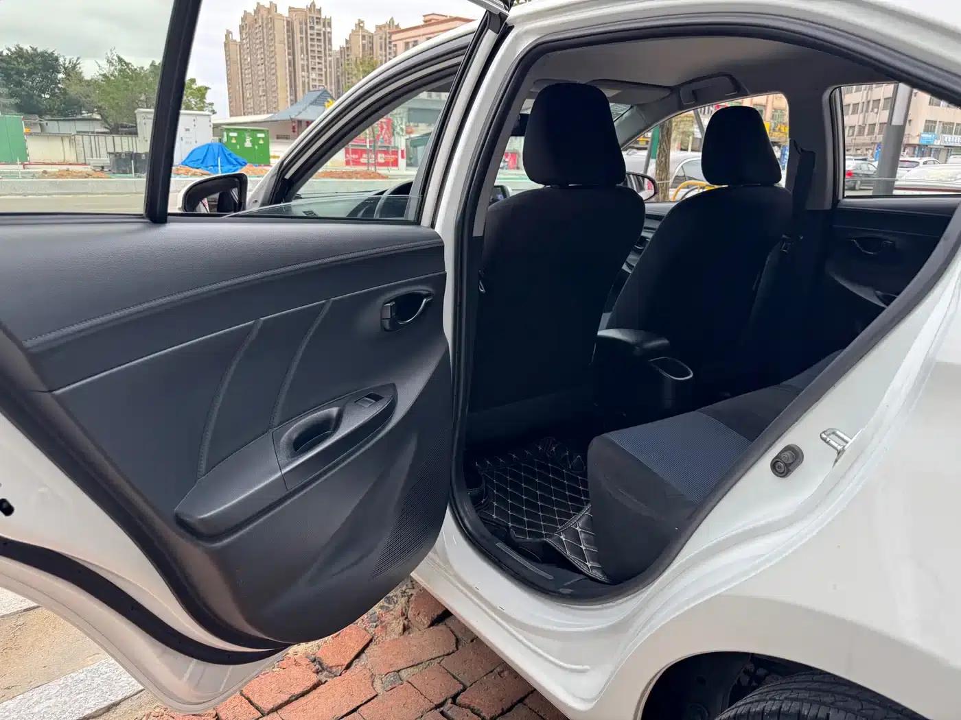 YARiS L 2019 1.5E CVT Dynamic Edition (National VI Emission Standard) — миниатюра 14