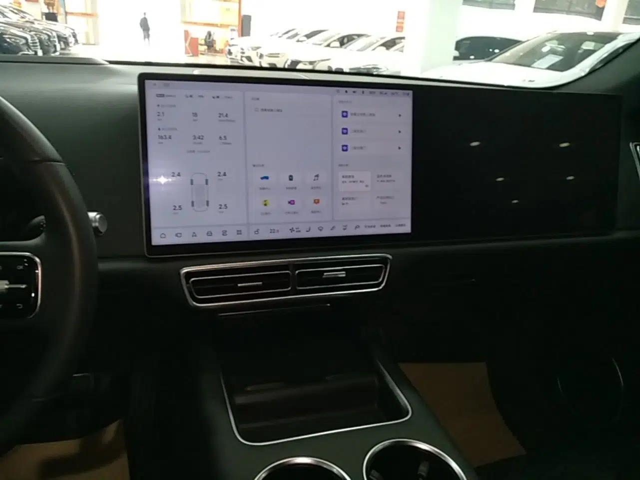 Li Auto L7 2023 Air model — миниатюра 15