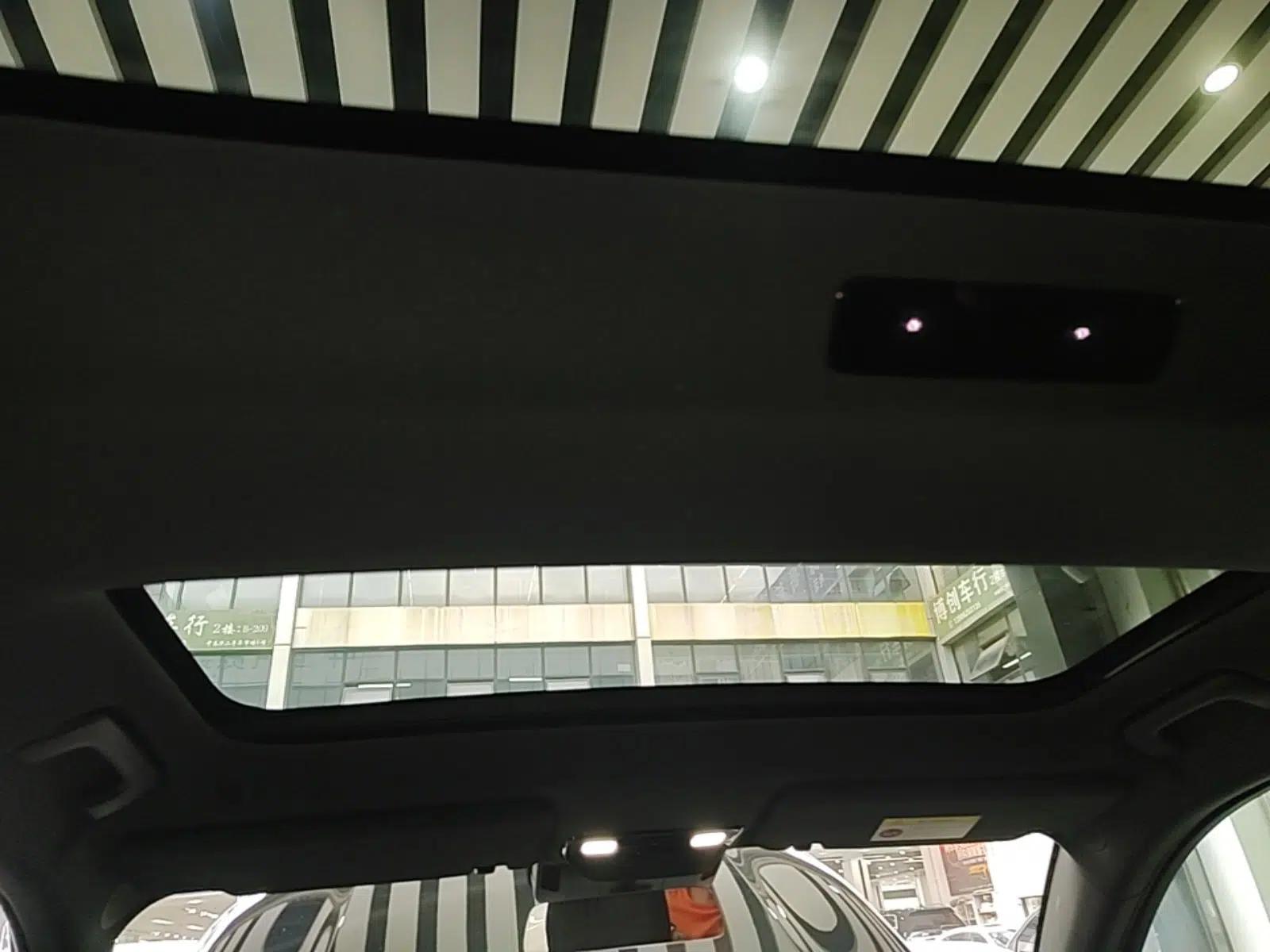Li Auto L7 2023 Pro Model — миниатюра 21