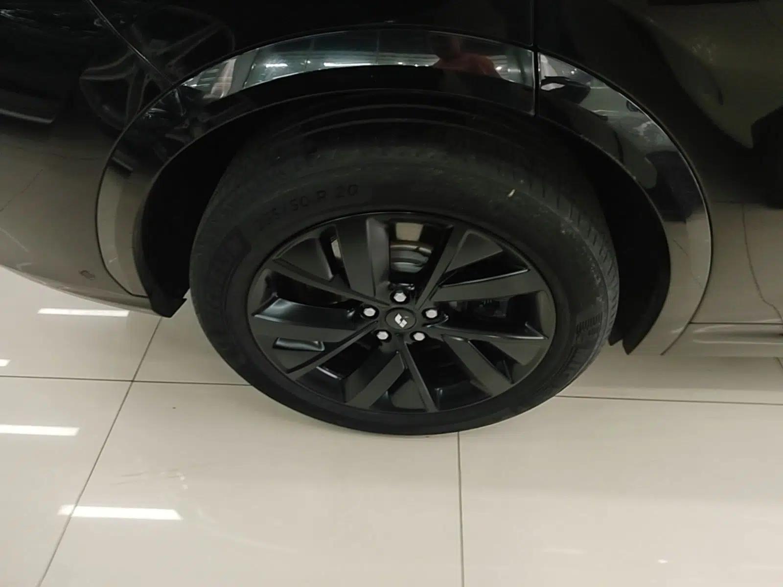 Li Auto L7 2023 Pro Model — миниатюра 10