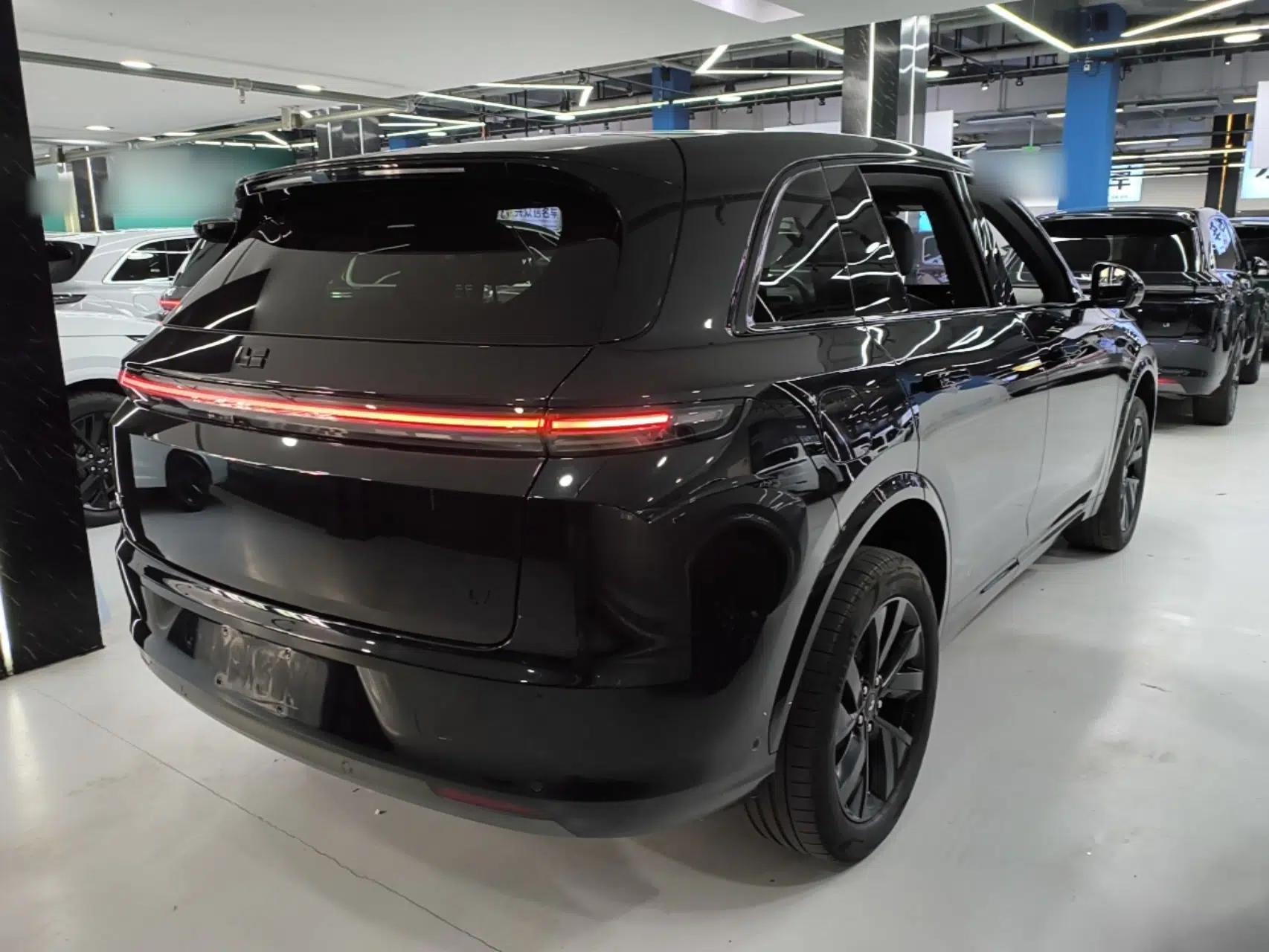 Li Auto L7 2023 Pro Model — миниатюра 6