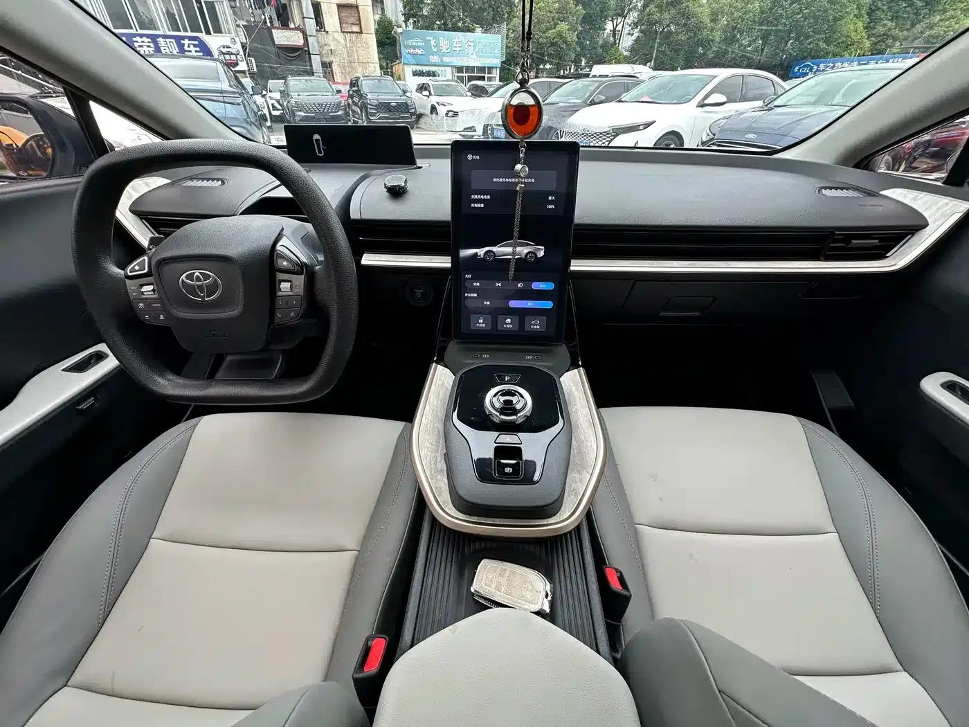 Toyota BZ3 2023 model, 517km, Elite PRO — миниатюра 13
