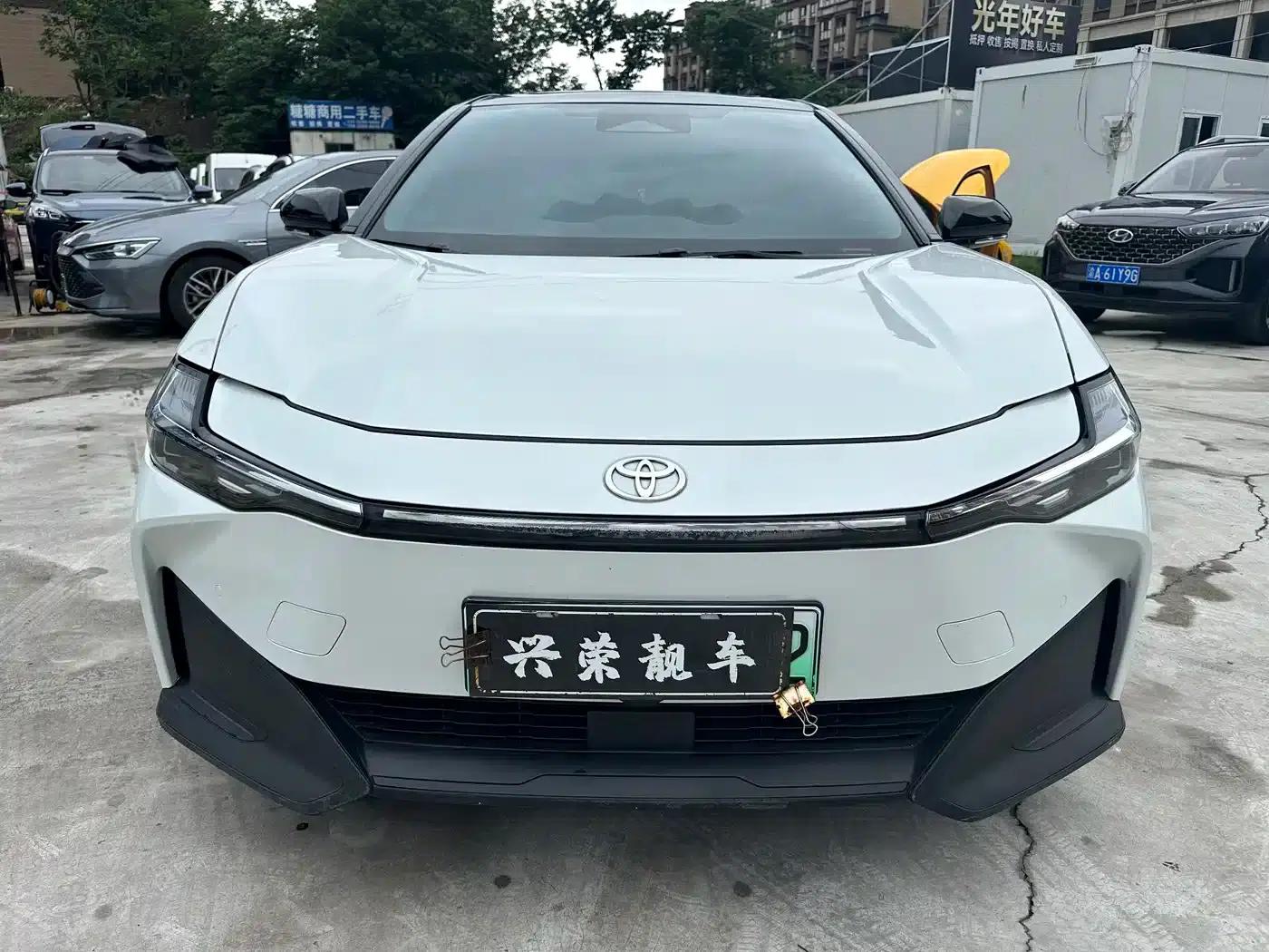Toyota BZ3 2023 model, 517km, Elite PRO — миниатюра 3