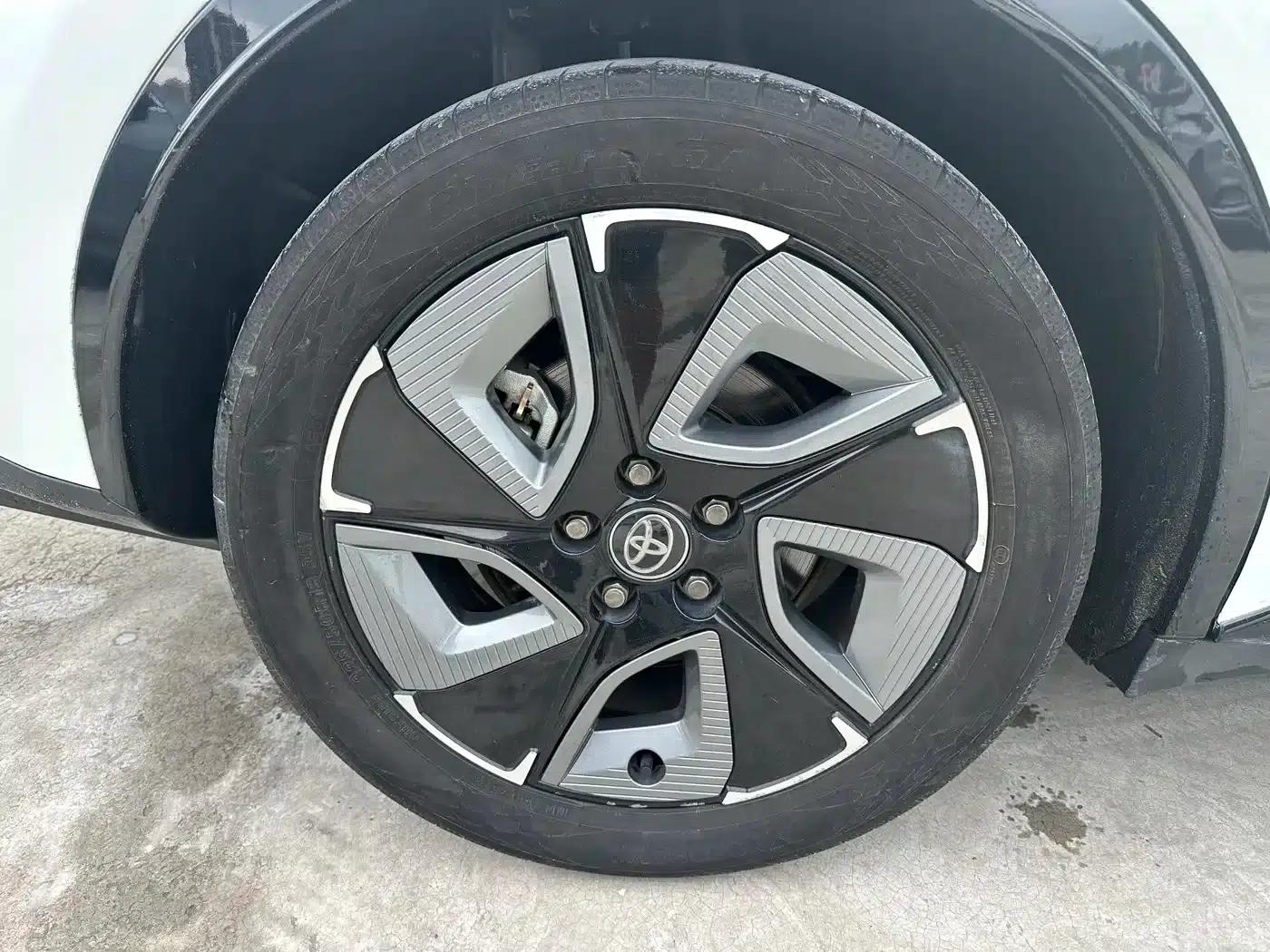 Toyota BZ3 2023 model, 517km, Elite PRO — миниатюра 9