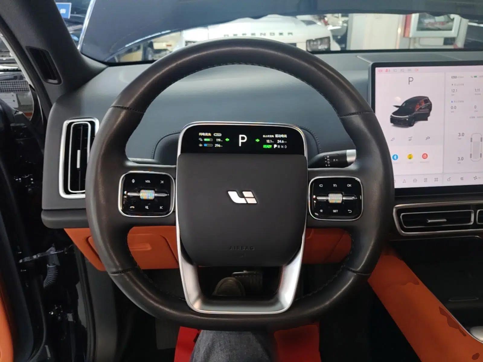 Li Auto L8 2023 Pro Model — миниатюра 14
