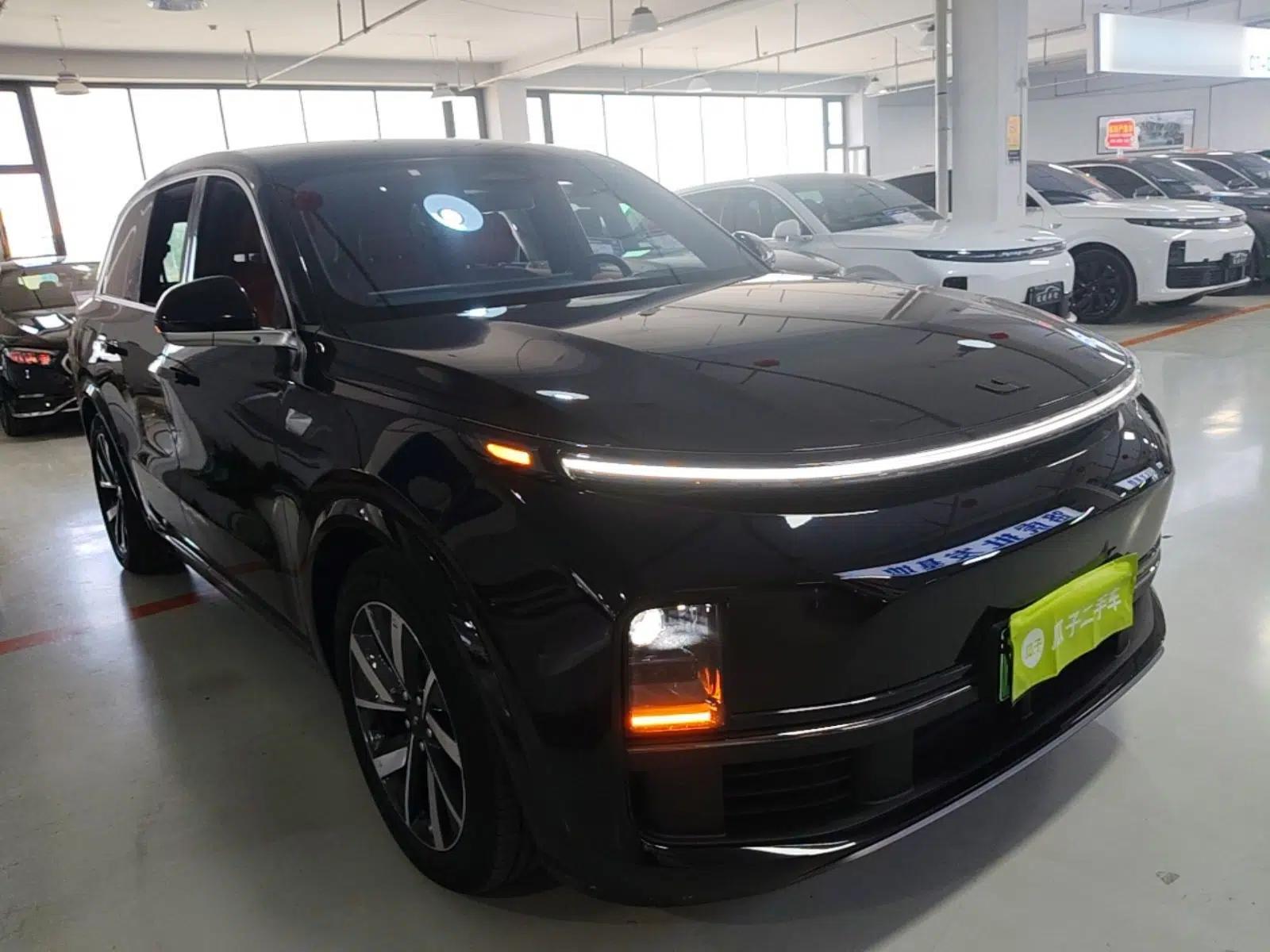 Li Auto L8 2023 Pro Model — миниатюра 3