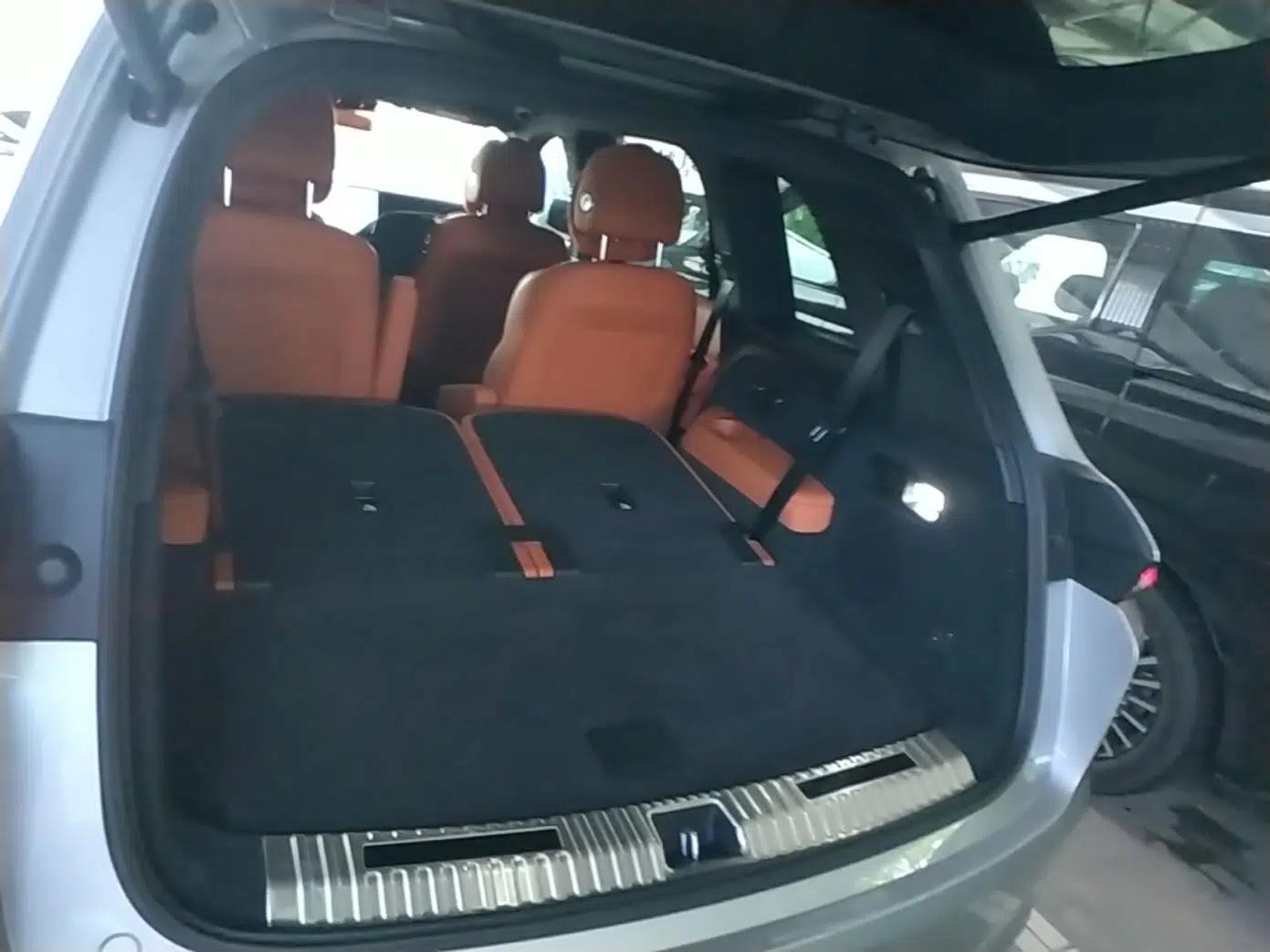 Li Auto L8 2023 Pro Model — миниатюра 22