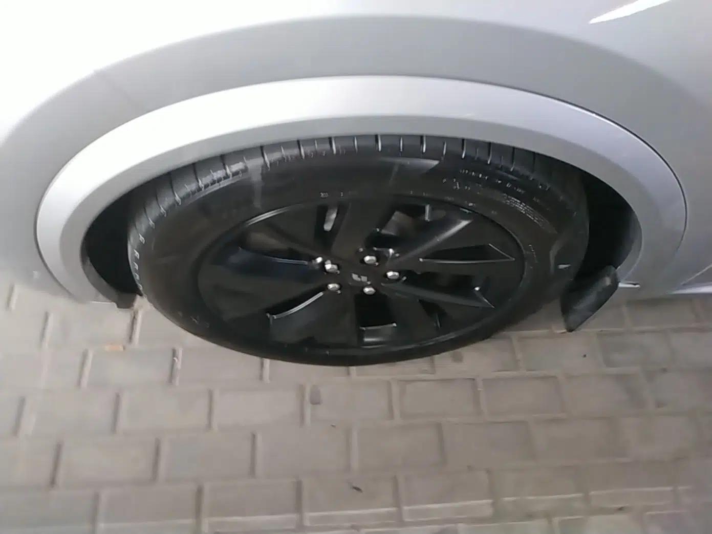 Li Auto L8 2023 Pro Model — миниатюра 8