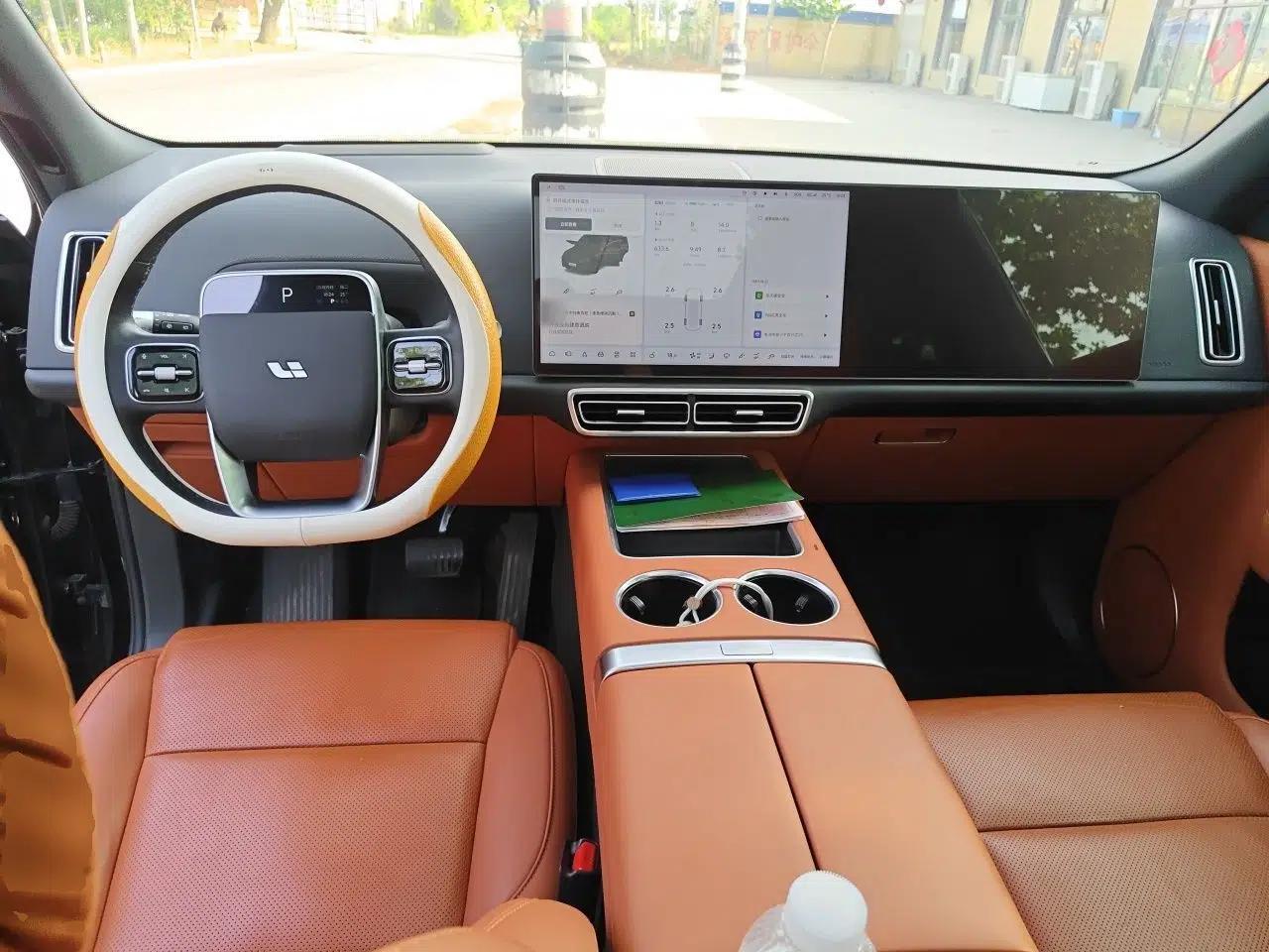 Li Auto L8 2023 Air model — миниатюра 10