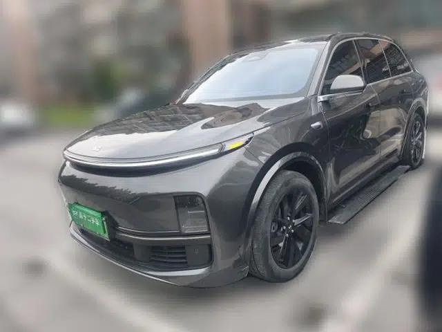 Li Auto L8 2023 Pro Model