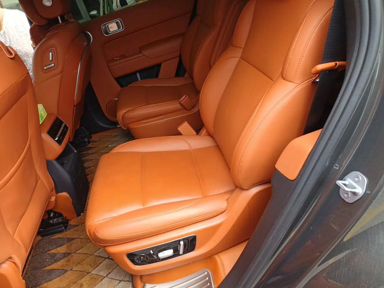 Li Auto L8 2023 Pro Model — миниатюра 18