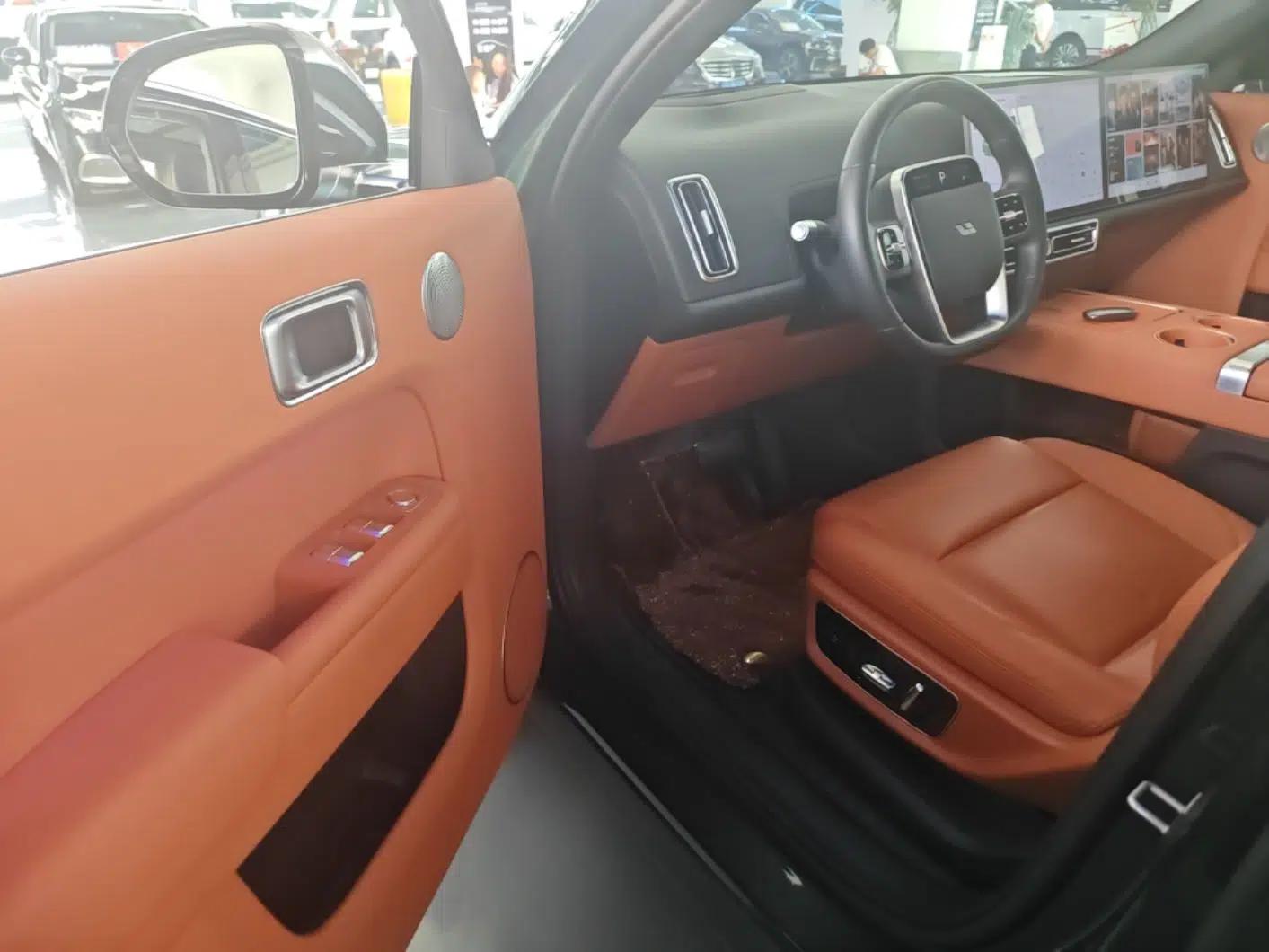Li Auto L8 2024 Pro Model — миниатюра 18