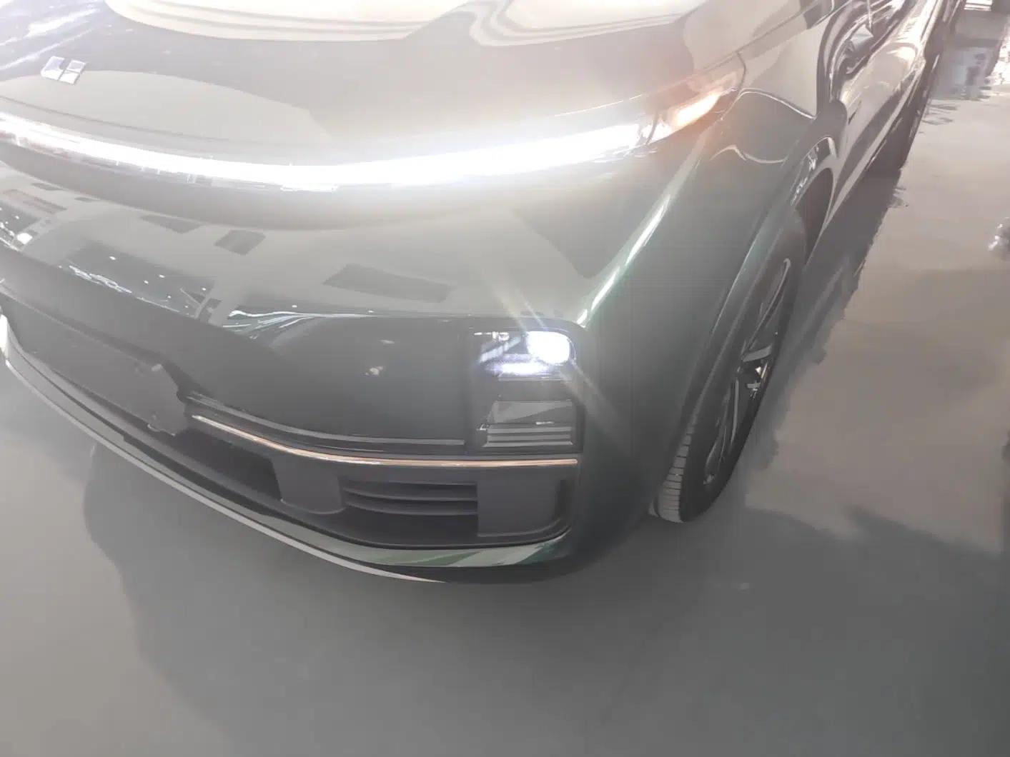 Li Auto L8 2024 Pro Model — миниатюра 5