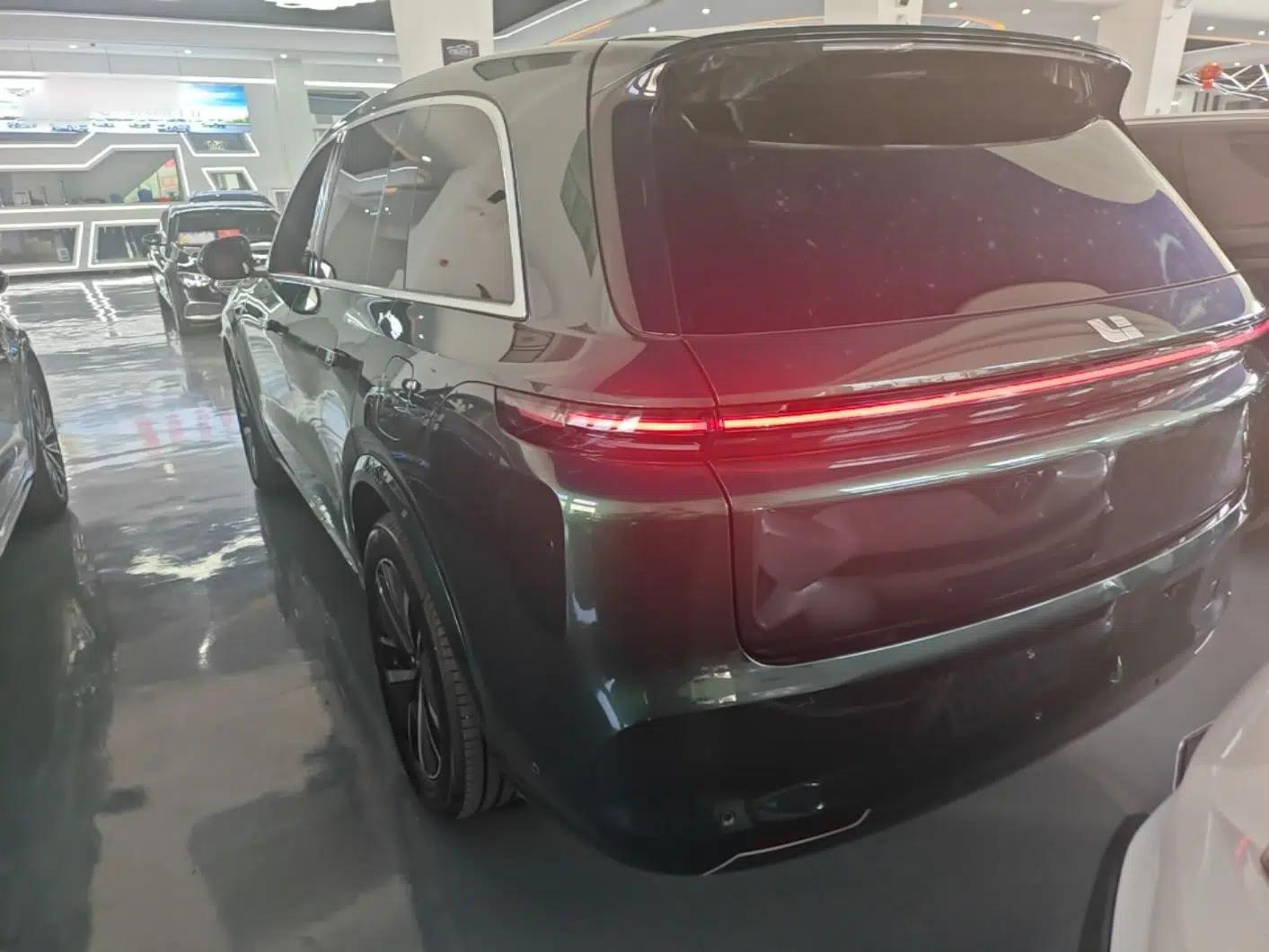 Li Auto L8 2024 Pro Model — миниатюра 7