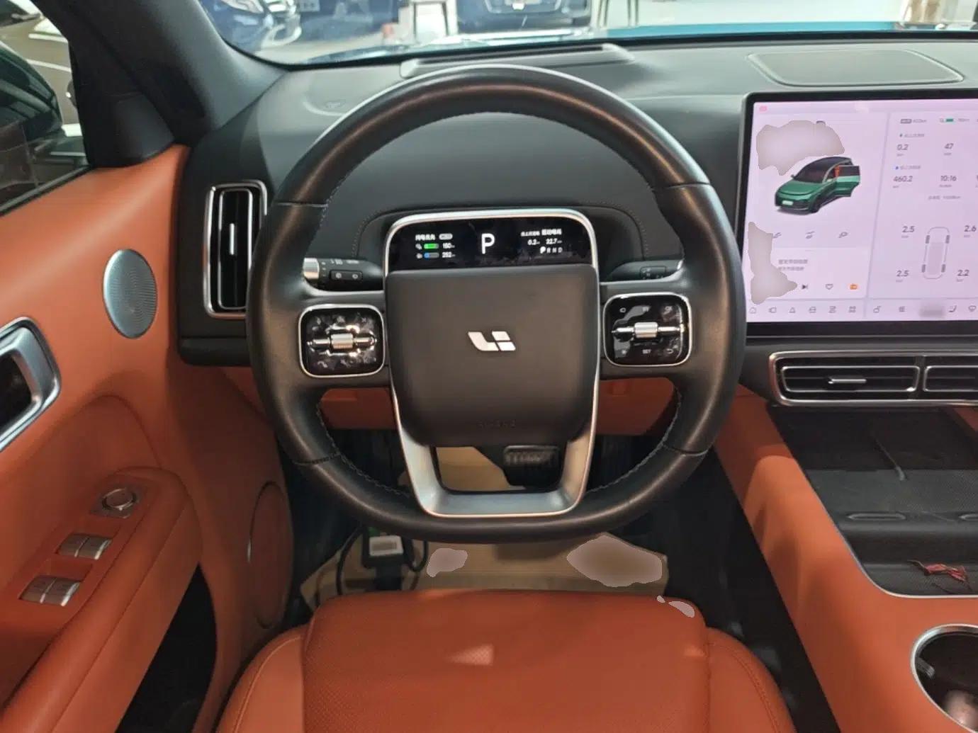 Li Auto L8 2023 Pro Model — миниатюра 14