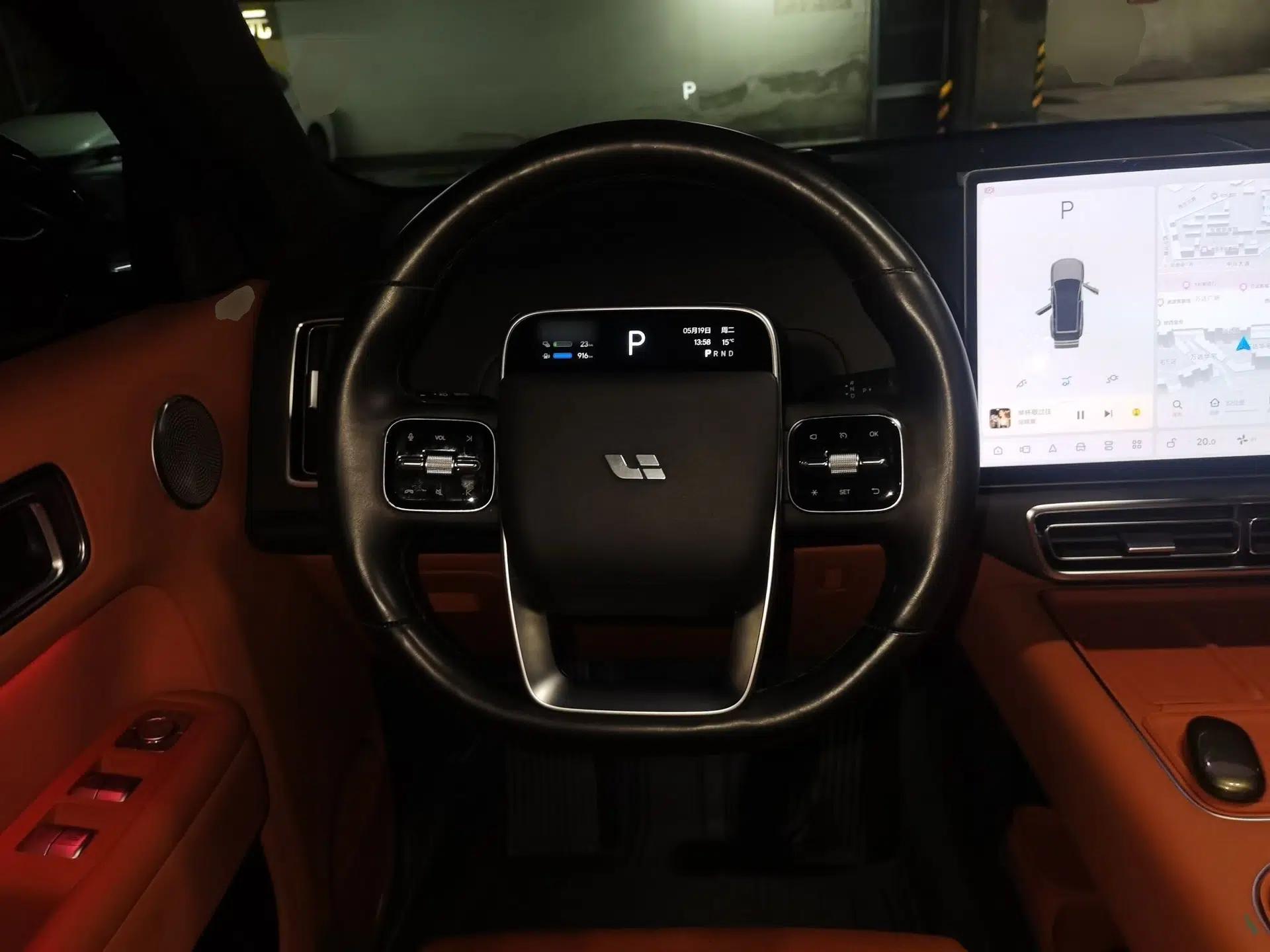 Li Auto L8 2023 Pro Model — миниатюра 11