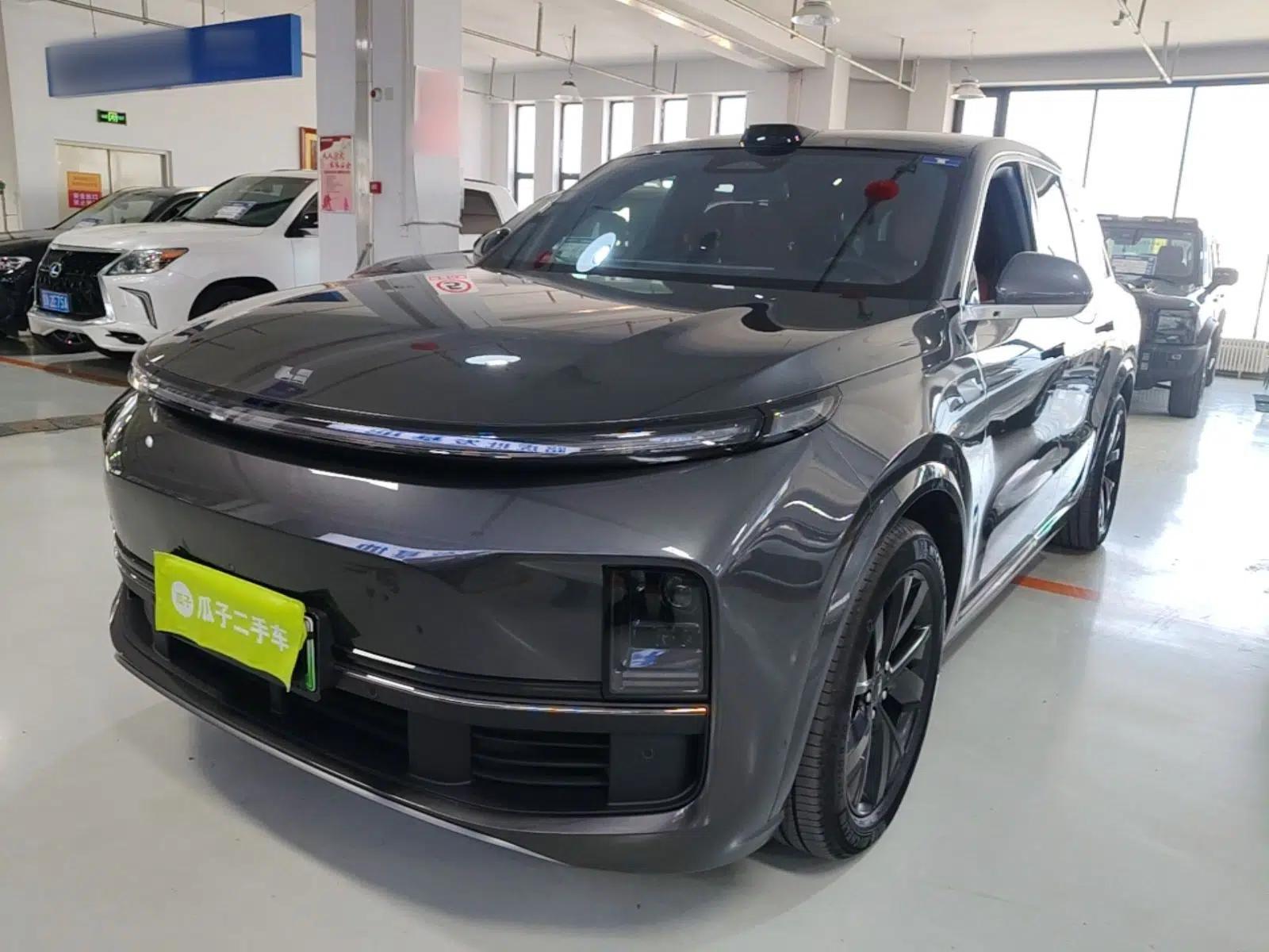 Li Auto L8 2023 Pro Model — миниатюра 1