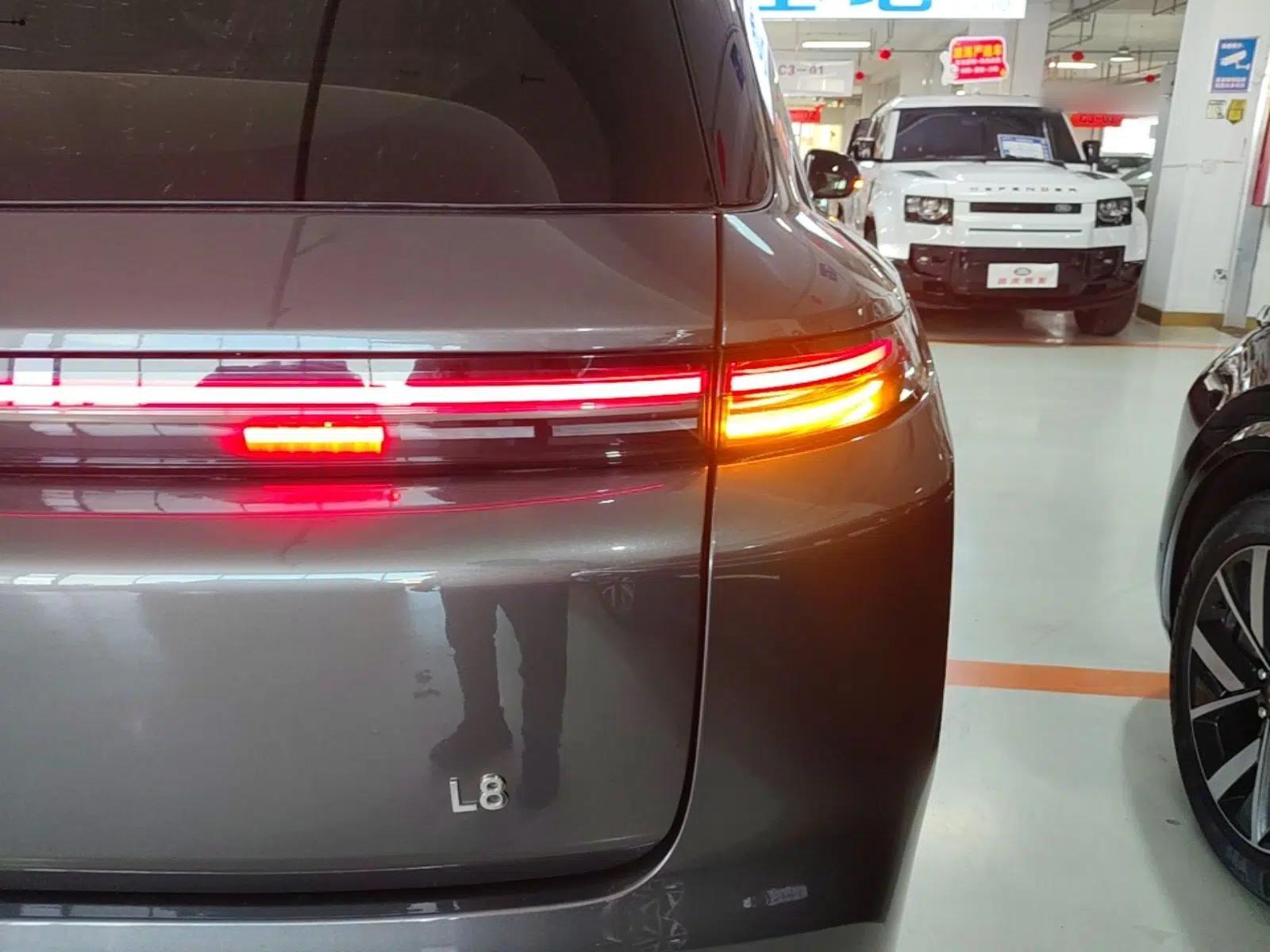 Li Auto L8 2023 Pro Model — миниатюра 7
