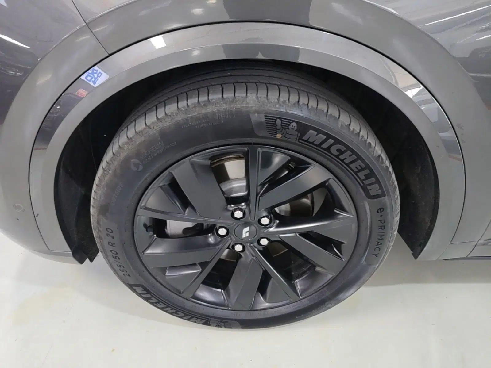 Li Auto L8 2023 Pro Model — миниатюра 8