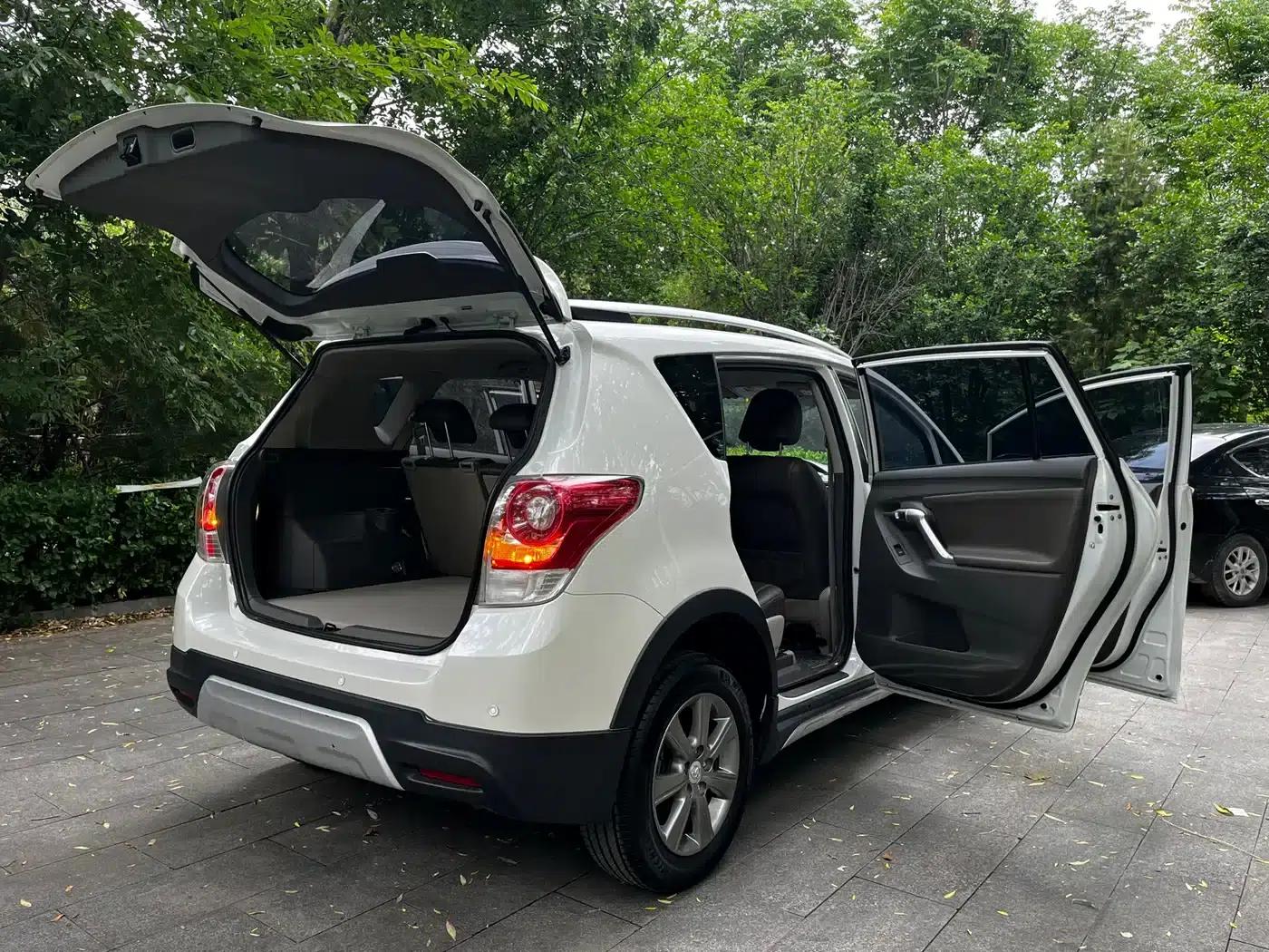 E'Z 2015 180E CVT Crossover Edition — миниатюра 18