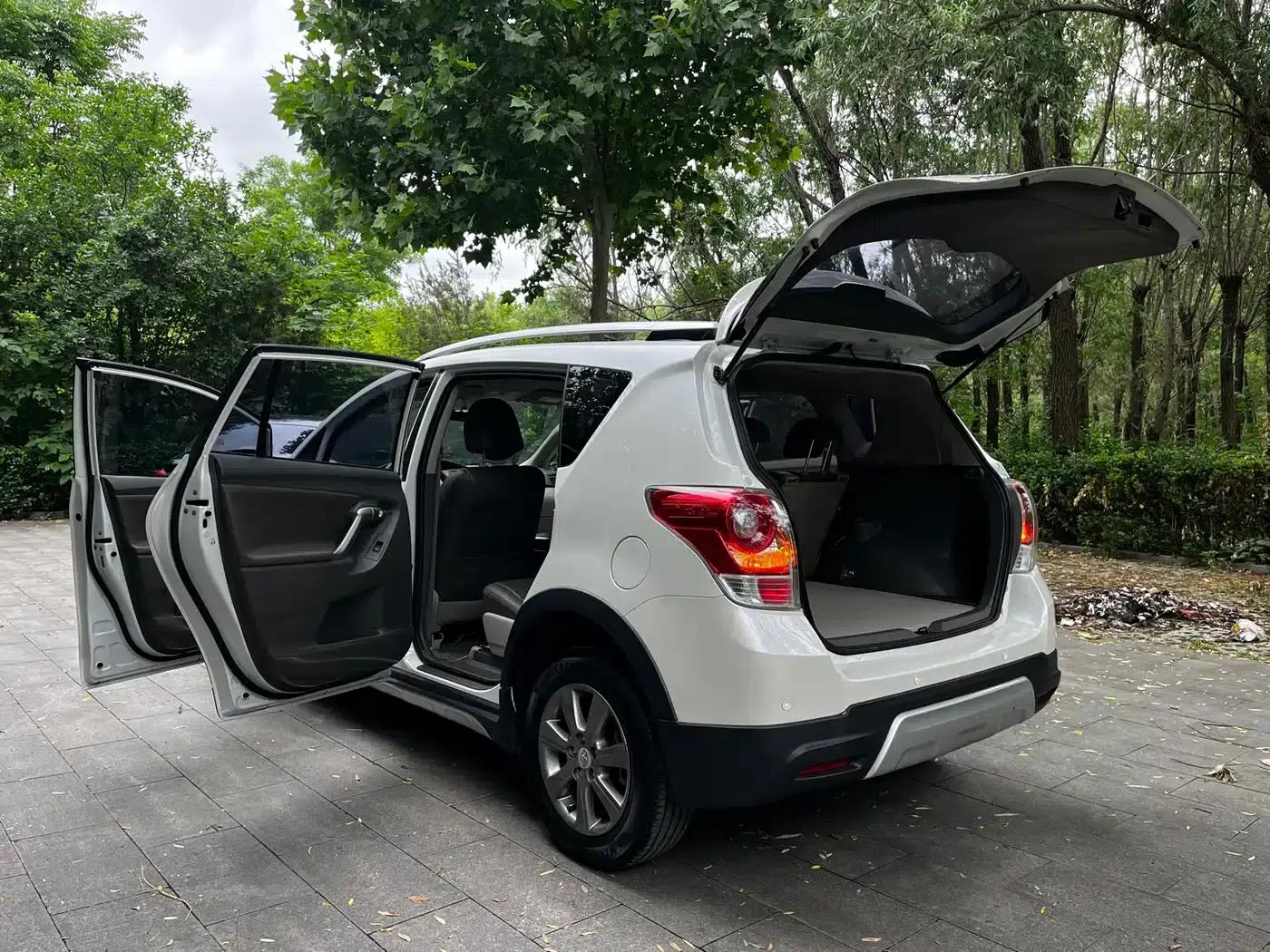 E'Z 2015 180E CVT Crossover Edition — миниатюра 19