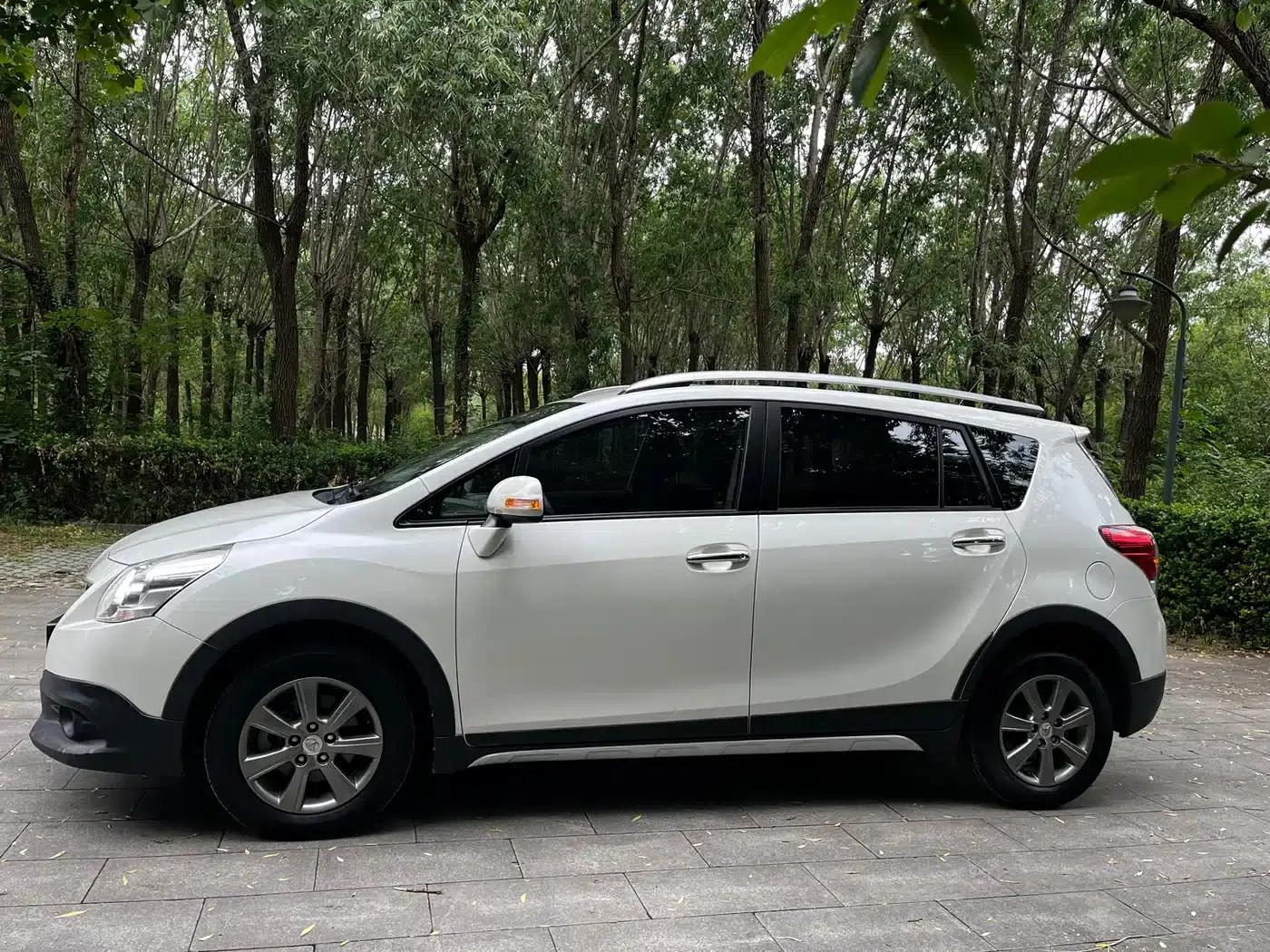 E'Z 2015 180E CVT Crossover Edition — миниатюра 4