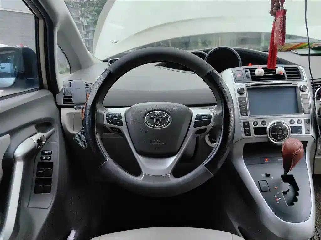 E'Z 2014 Star Shine 180G CVT Luxury Multi-functional Edition — миниатюра 3