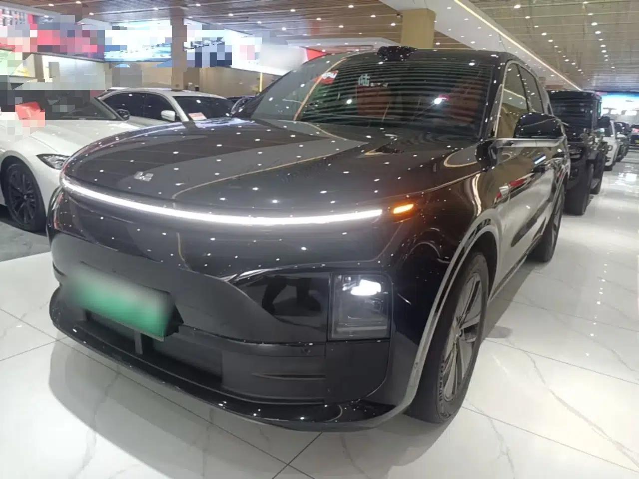 Li Auto L6 2024 Max — миниатюра 1