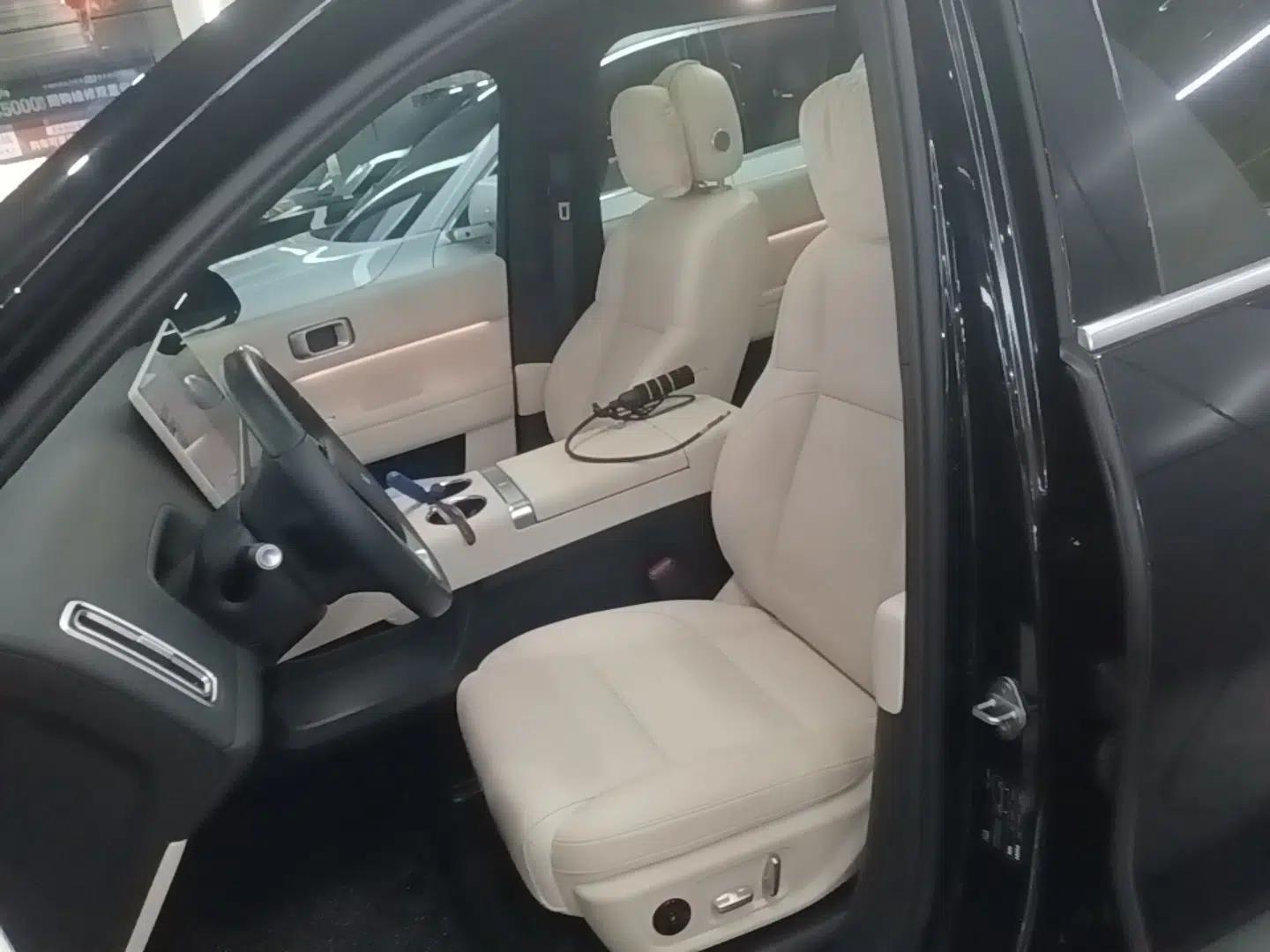 Li Auto L6 2024 Pro Model — миниатюра 18