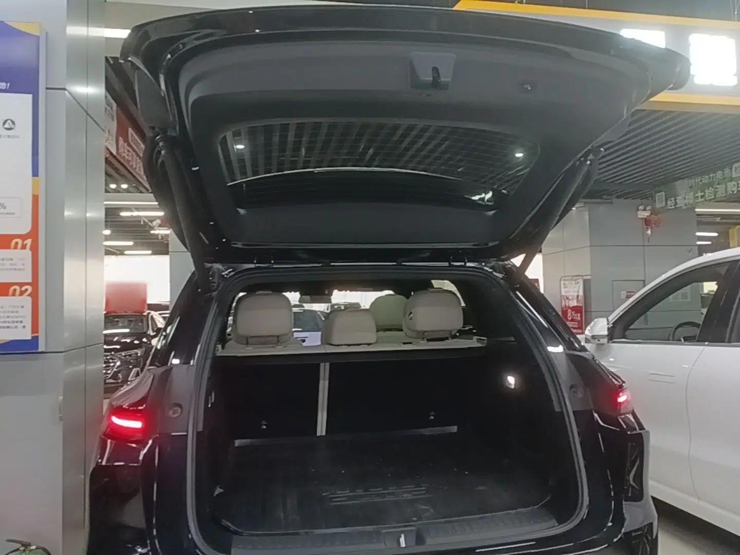 Li Auto L6 2024 Pro Model — миниатюра 22